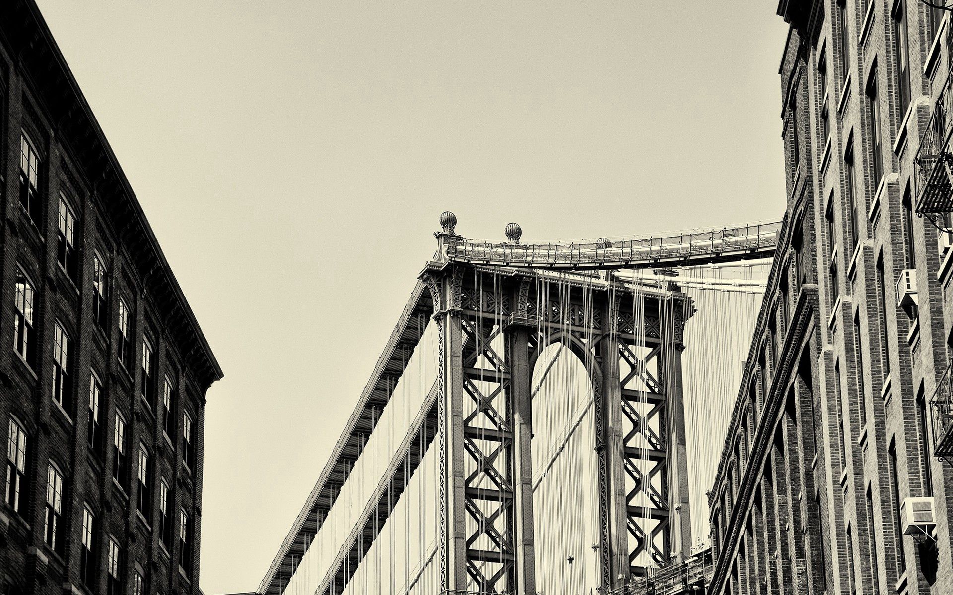 Скачати мобільні шпалери Міста, Небо, Міст, Чб, Нью Йорк безкоштовно.