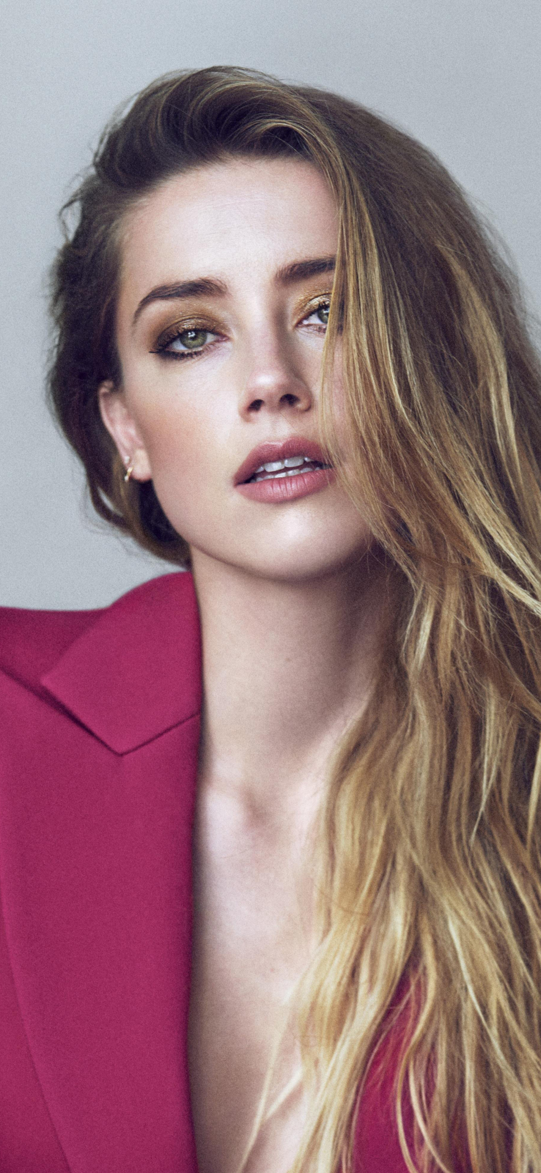 Download mobile wallpaper Blonde, Celebrity, Amber Heard for free.