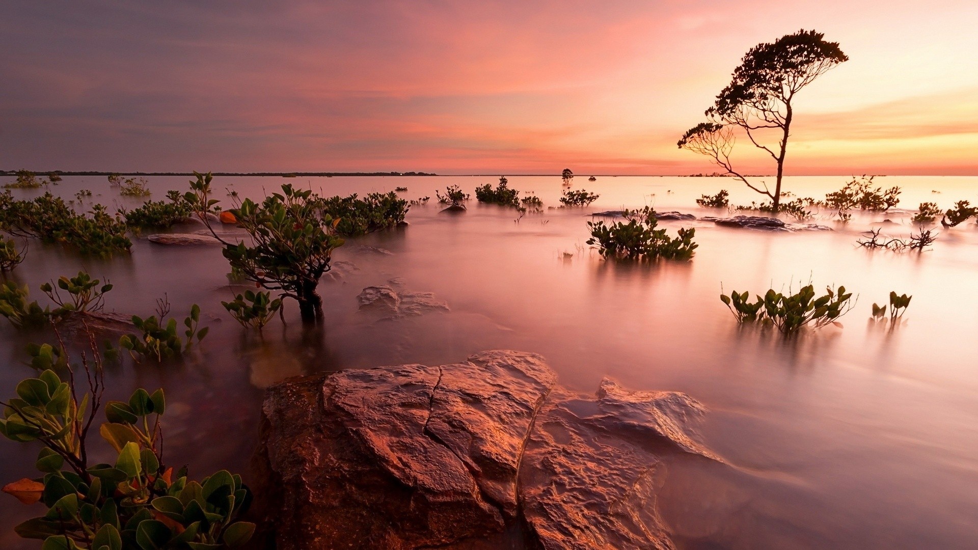 Download mobile wallpaper Sunset, Horizon, Lake, Earth for free.