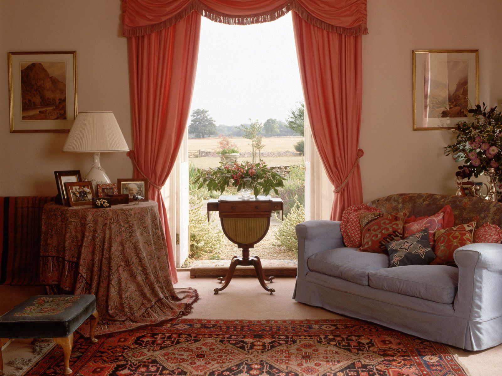 sofa, interior, miscellanea, miscellaneous, table, furniture, curtains, coziness, comfort