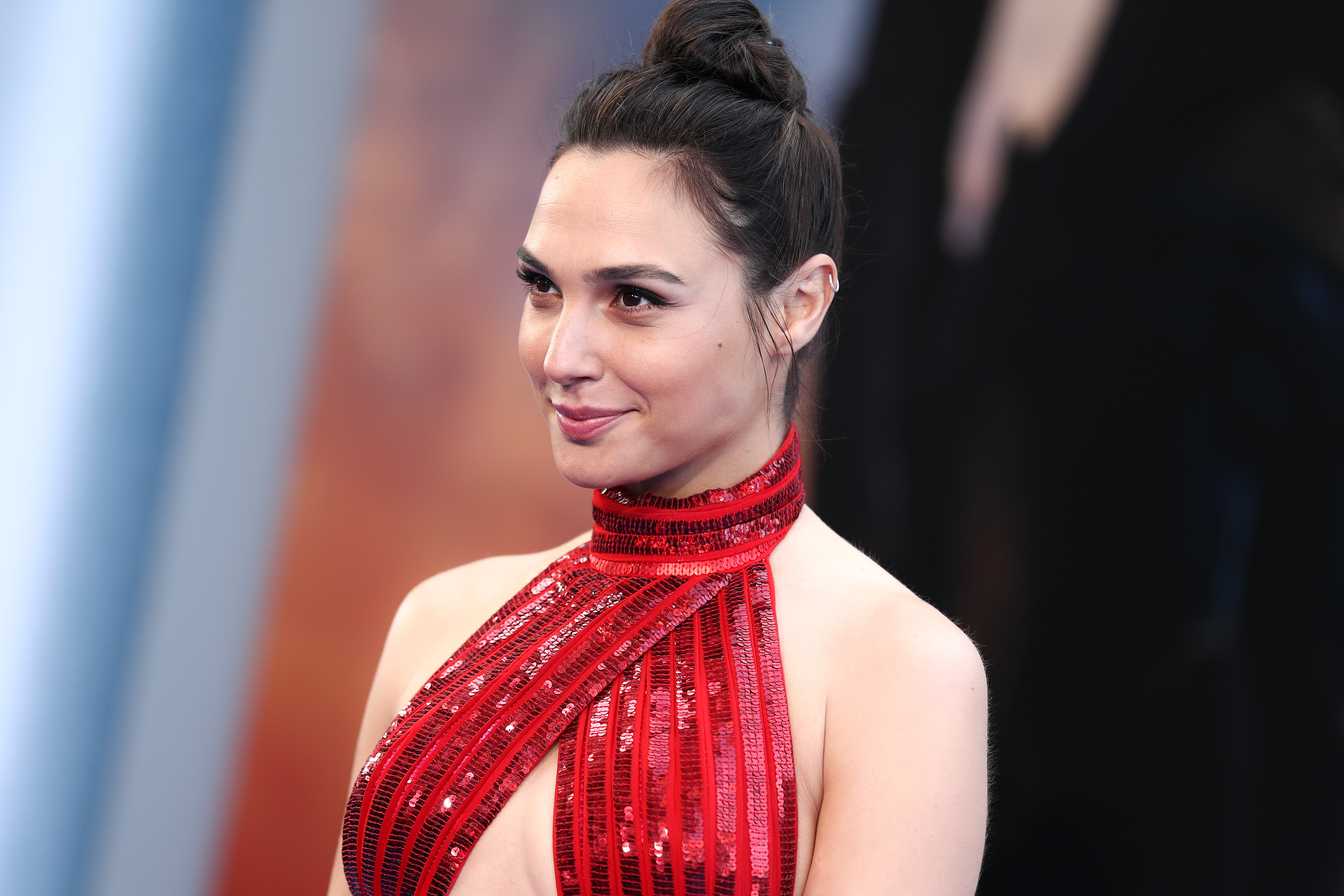 Download mobile wallpaper Celebrity, Gal Gadot for free.