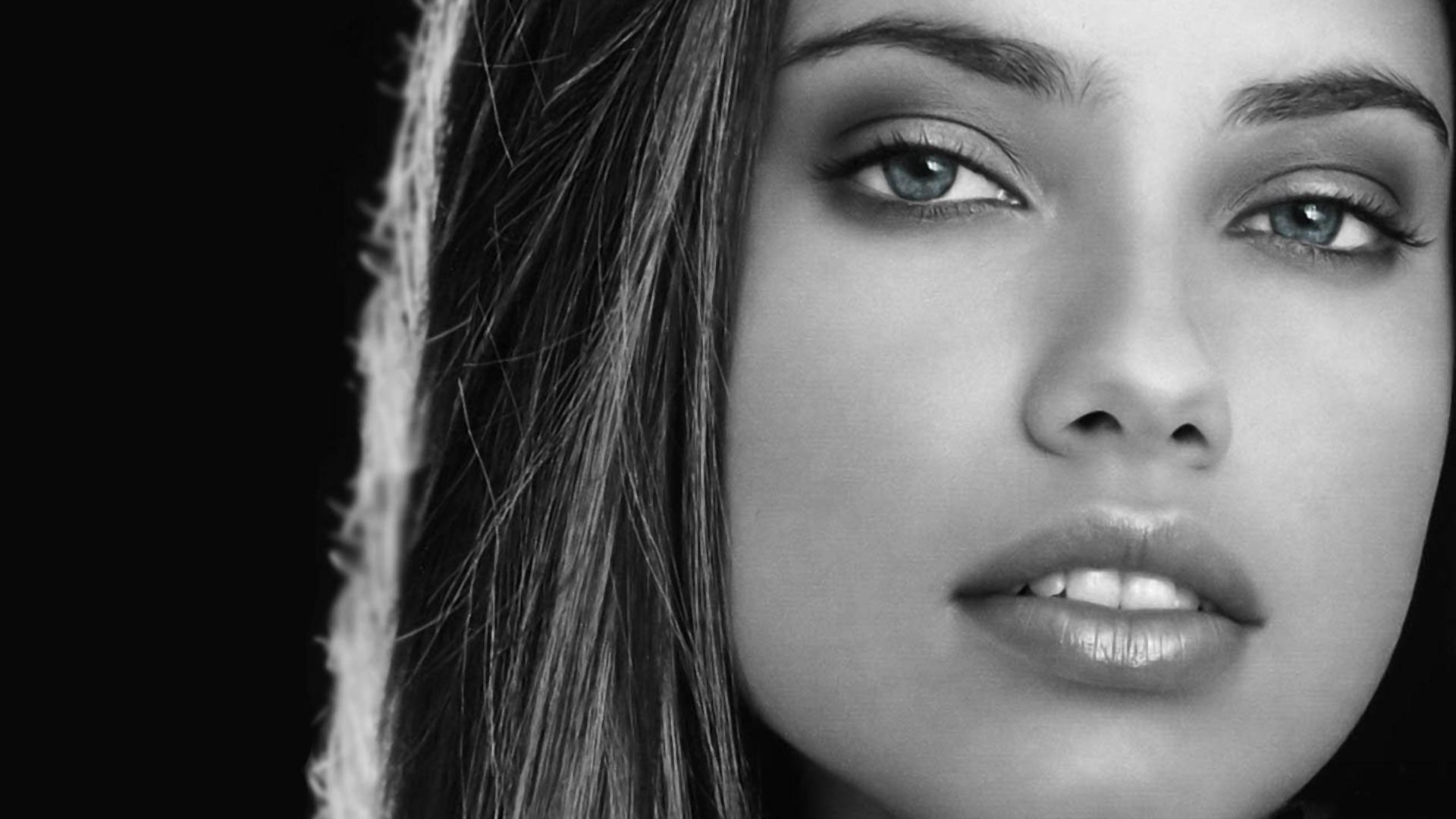 Laden Sie das Nahansicht, Gesicht, Berühmtheiten, Adriana Lima-Bild kostenlos auf Ihren PC-Desktop herunter
