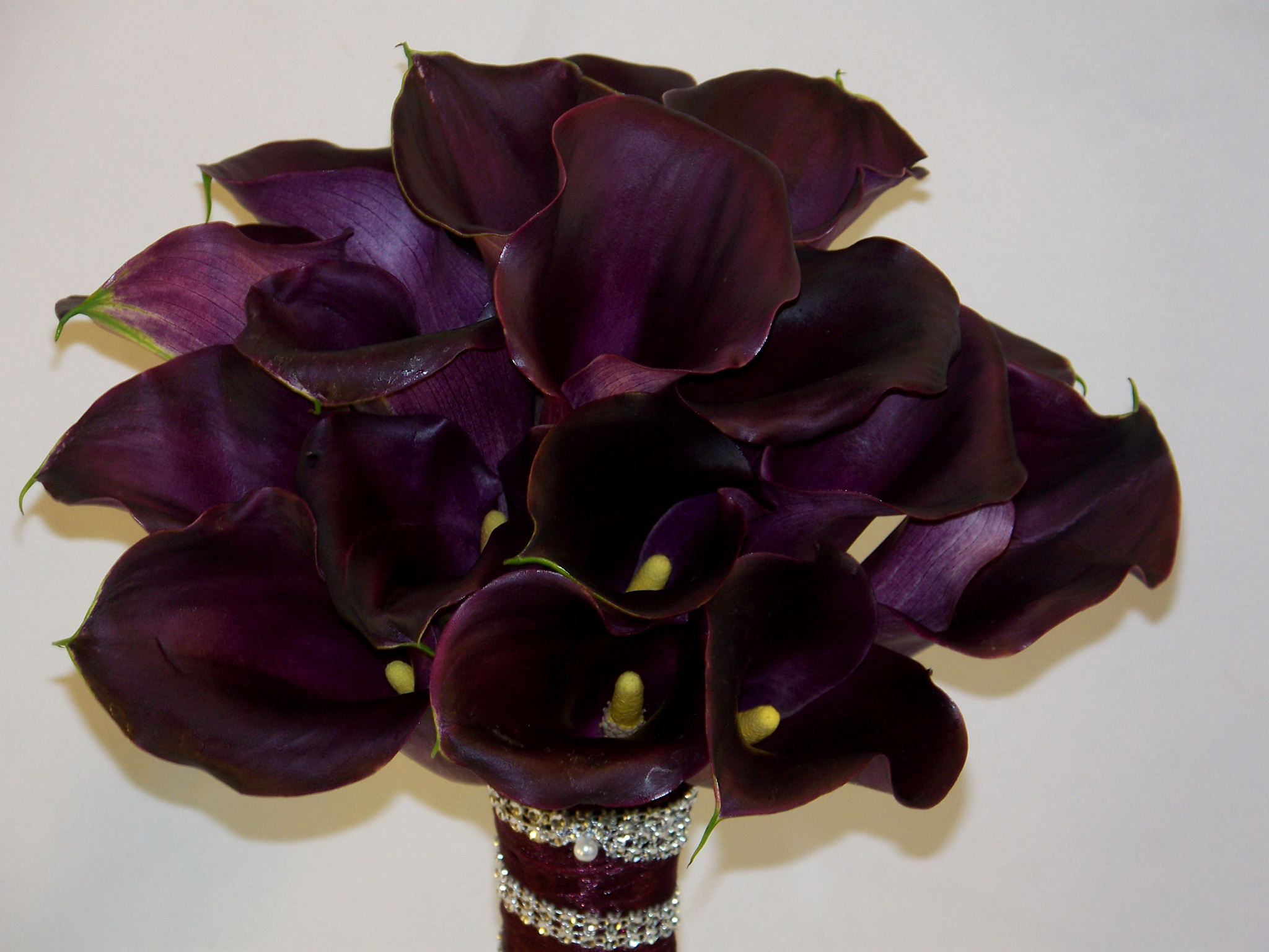 無料モバイル壁紙花, 花束, マンメイド, カラーリリー, 紫色の花をダウンロードします。