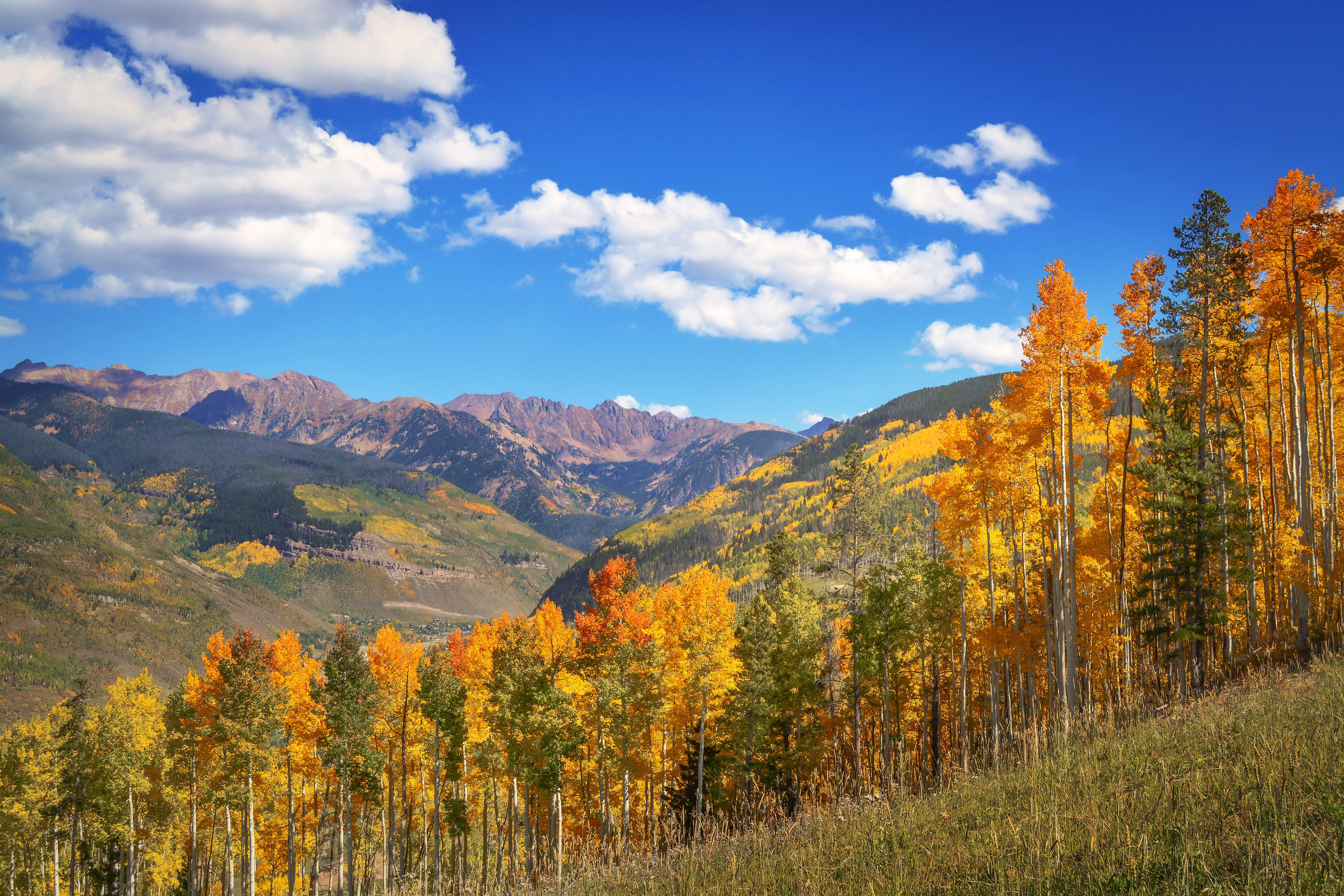 無料モバイル壁紙風景, 自然, 木, 秋, 山, 森, 地球, 空, クラウドをダウンロードします。