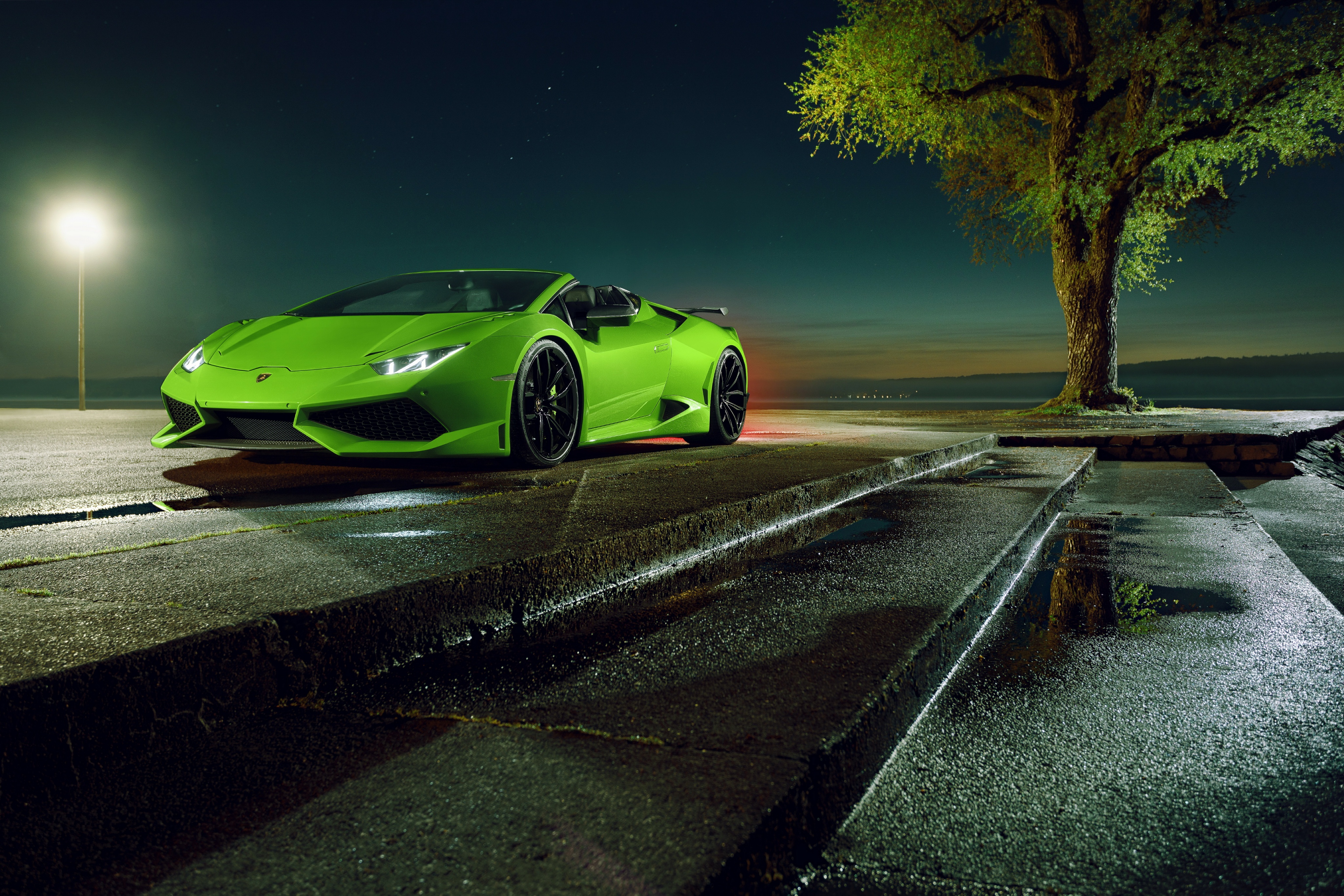 Скачати мобільні шпалери Ламборджіні, Автомобіль, Суперкар, Транспортні Засоби, Зелений Автомобіль, Lamborghini Huracán безкоштовно.