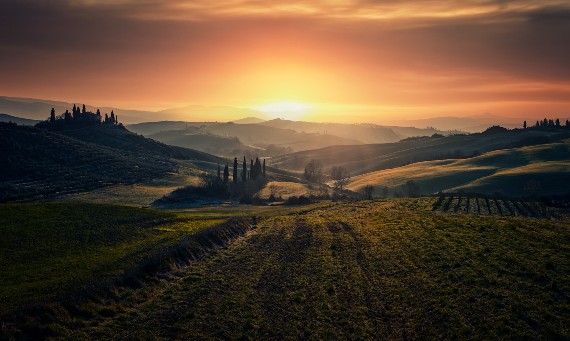 Free download wallpaper Nature, Sunset, Field, Valley, Cloud, Photography, Tuscany on your PC desktop