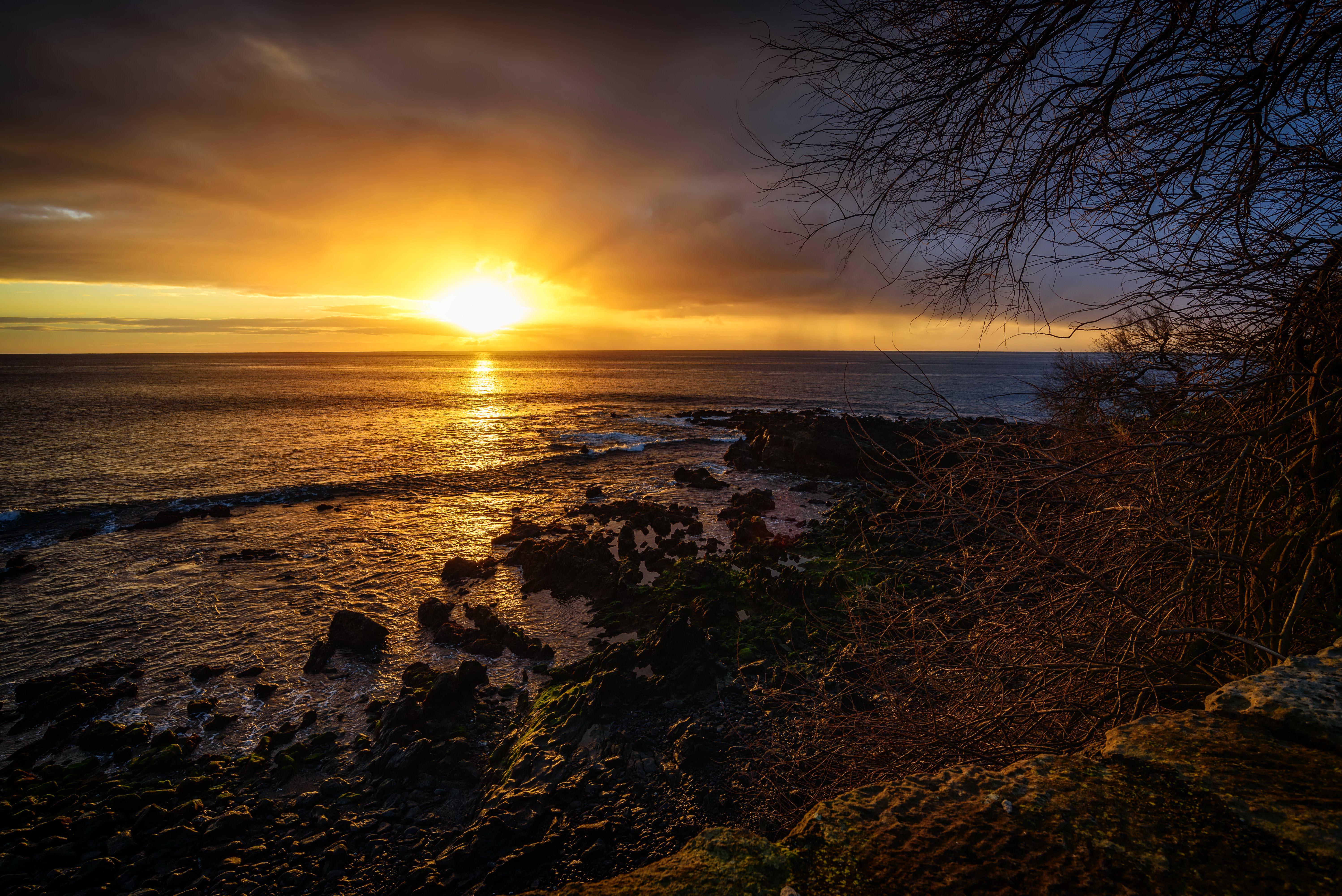 Handy-Wallpaper Natur, Horizont, Ozean, Sonnenuntergang, Sonne, Erde/natur kostenlos herunterladen.