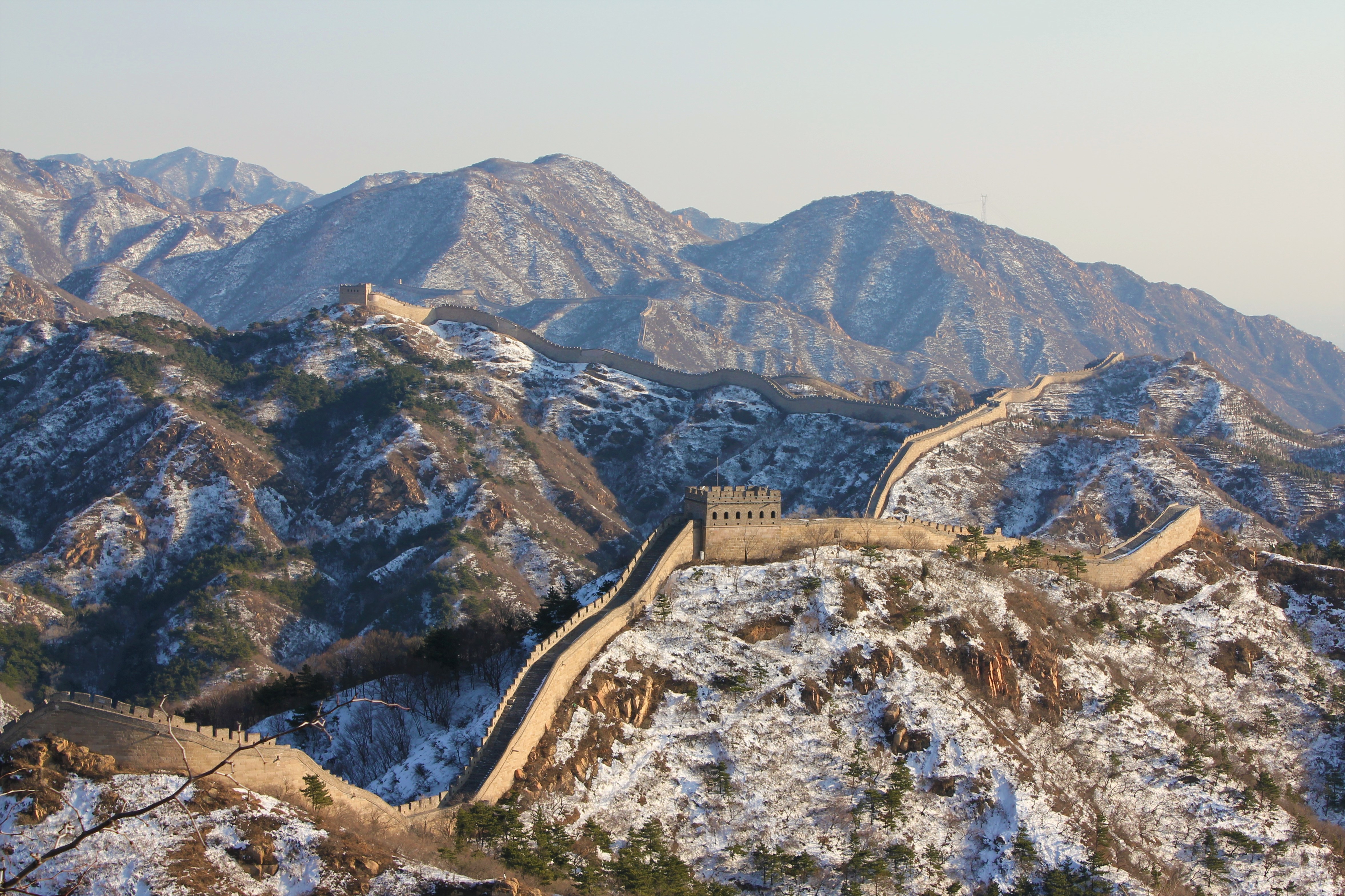Free download wallpaper Winter, Snow, Monuments, Great Wall Of China, Mountain, China, Man Made on your PC desktop