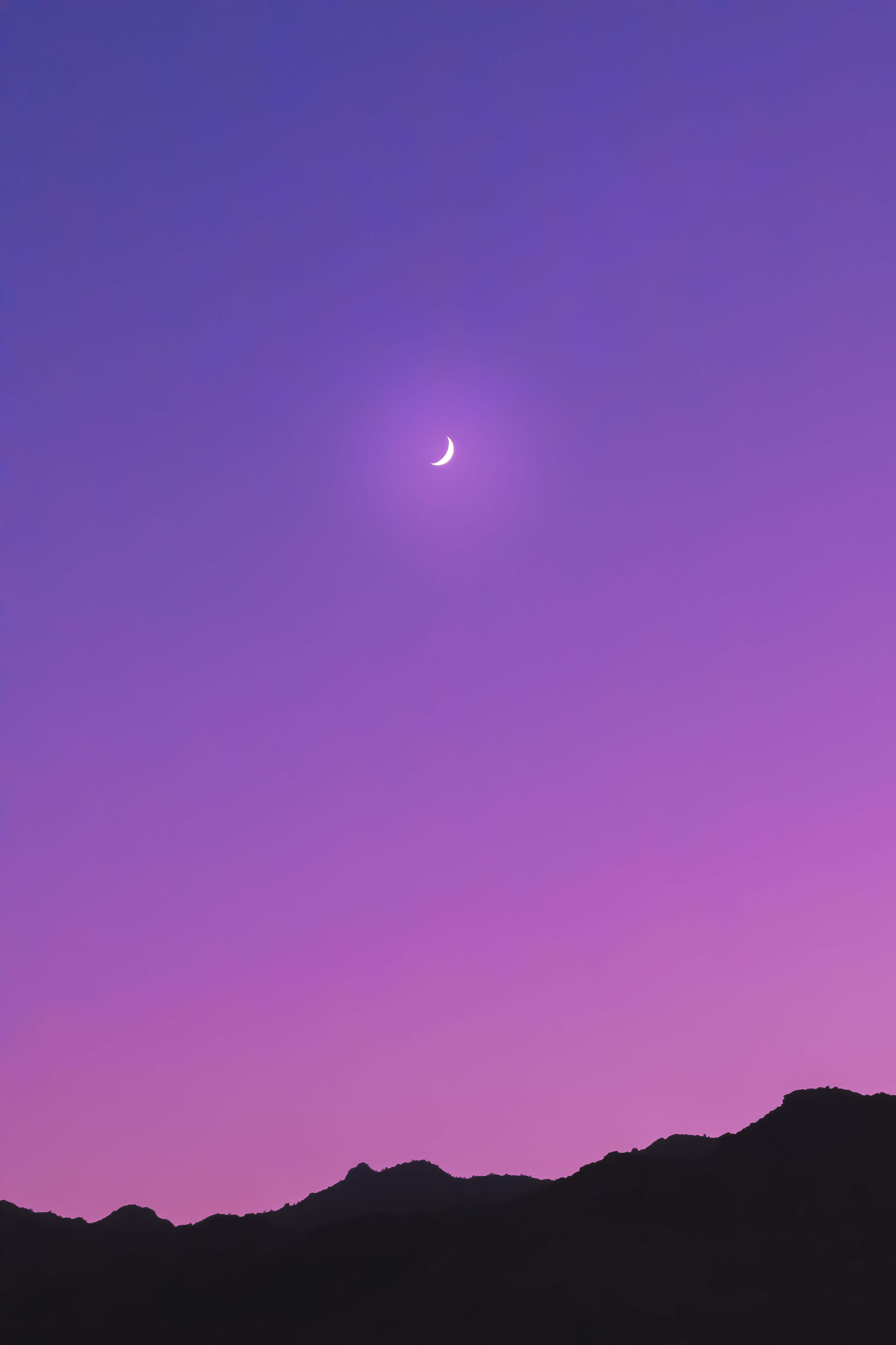 87931 descargar fondo de pantalla violeta, cielo, montañas, luna, oscuro, púrpura: protectores de pantalla e imágenes gratis