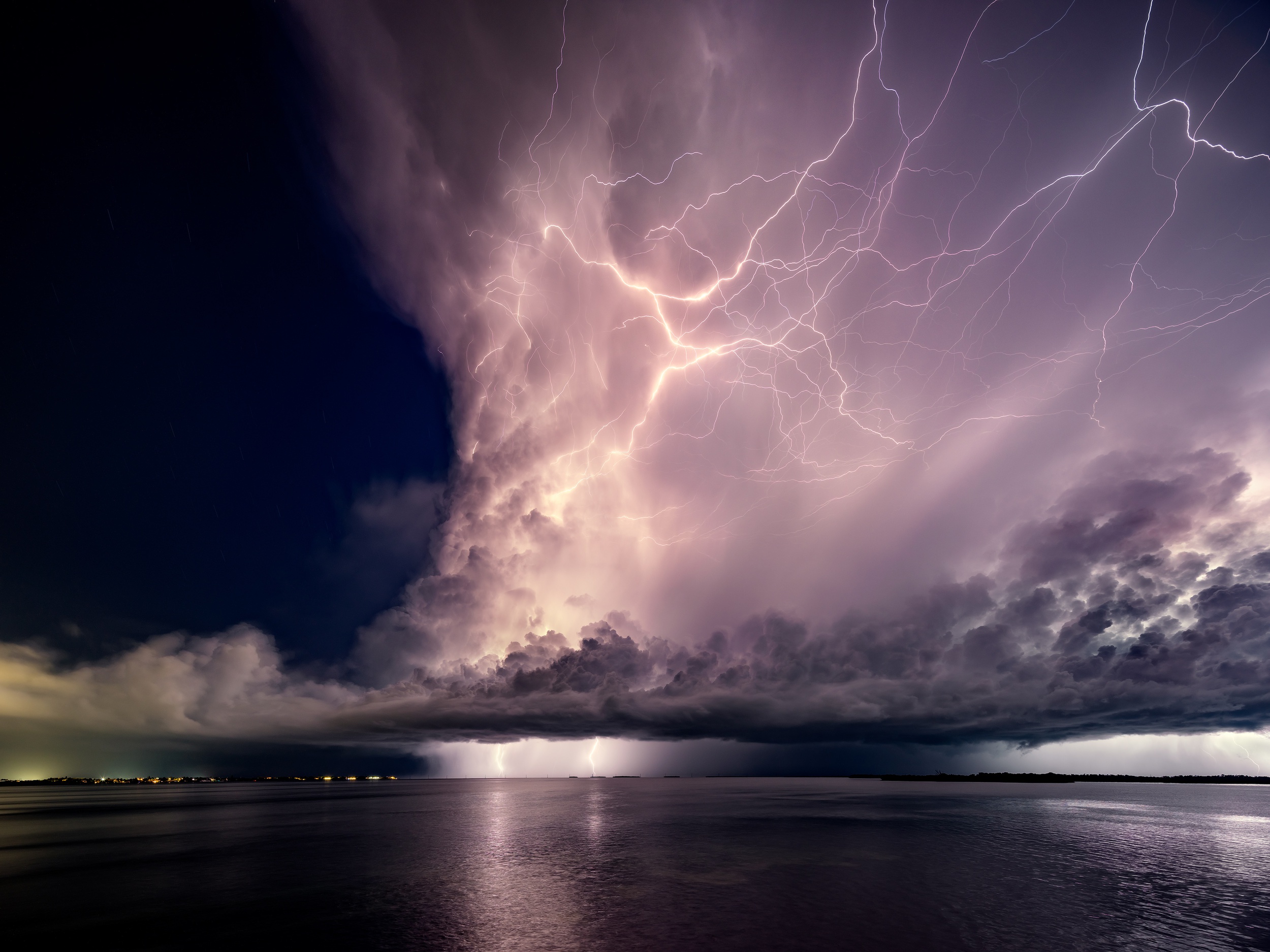 Free download wallpaper Sea, Lightning, Horizon, Storm, Cloud, Photography on your PC desktop