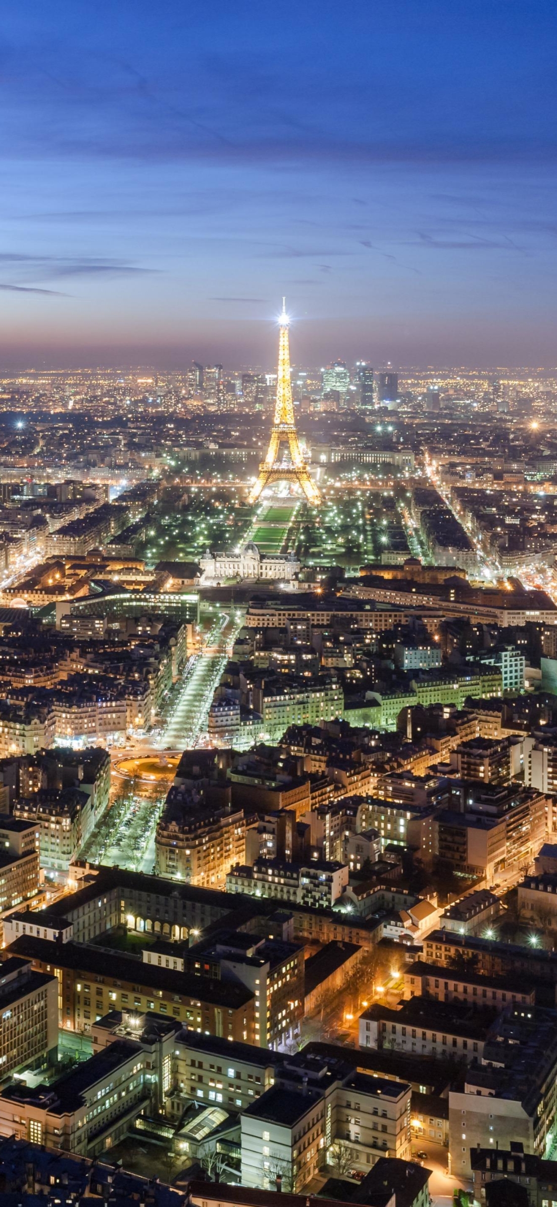 Handy-Wallpaper Städte, Paris, Eiffelturm, Stadt, Licht, Nacht, Menschengemacht, Großstadt kostenlos herunterladen.