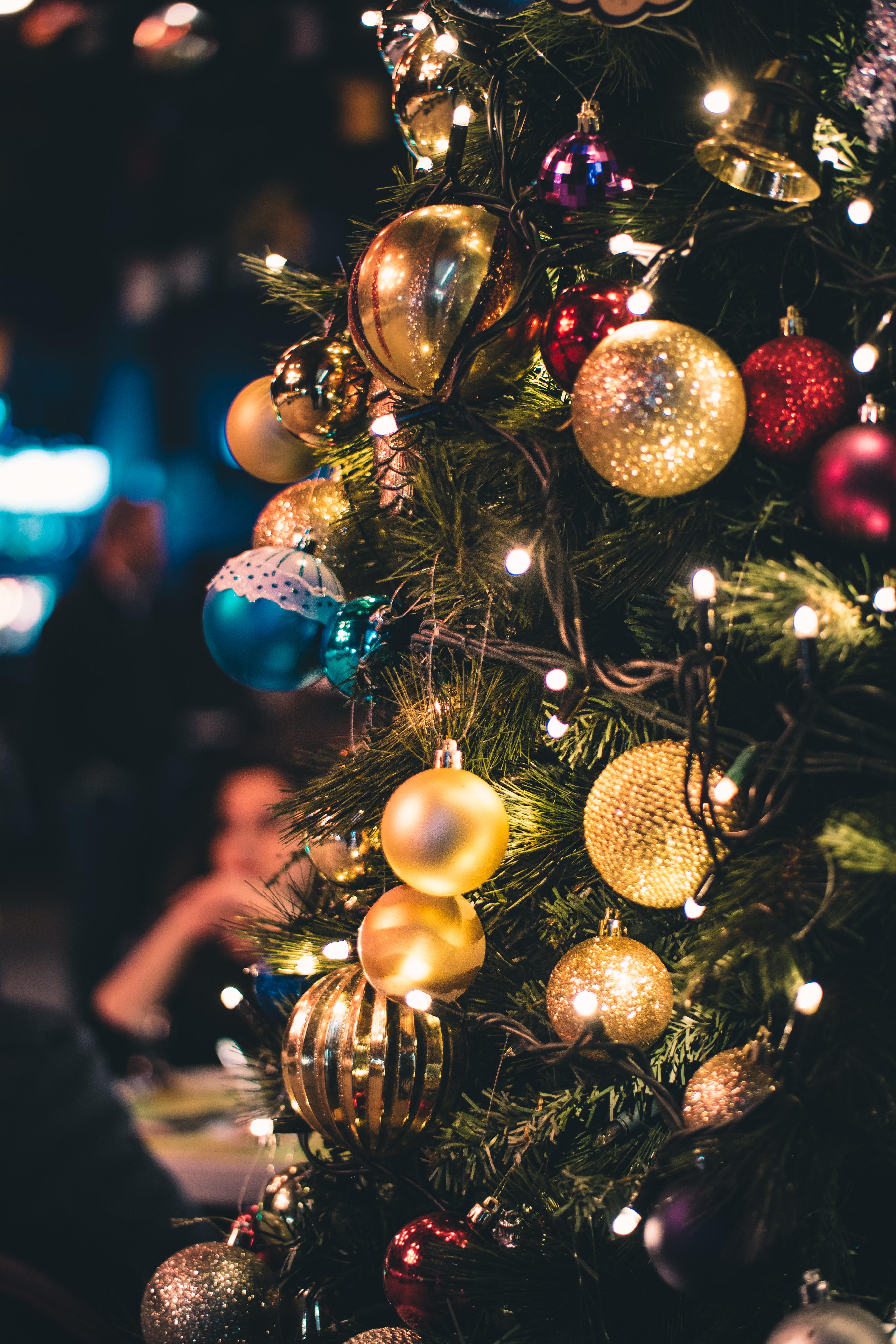 50797 descargar imagen árbol de navidad, vacaciones, año nuevo, navidad, brillar, brillo, decoraciones de navidad, juguetes de árbol de navidad: fondos de pantalla y protectores de pantalla gratis