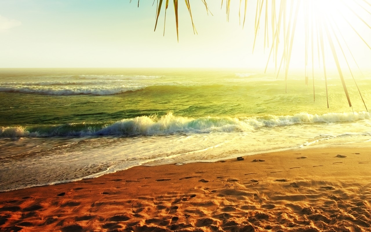 Скачать картинку Пейзаж, Пляж, Море, Солнце в телефон бесплатно.