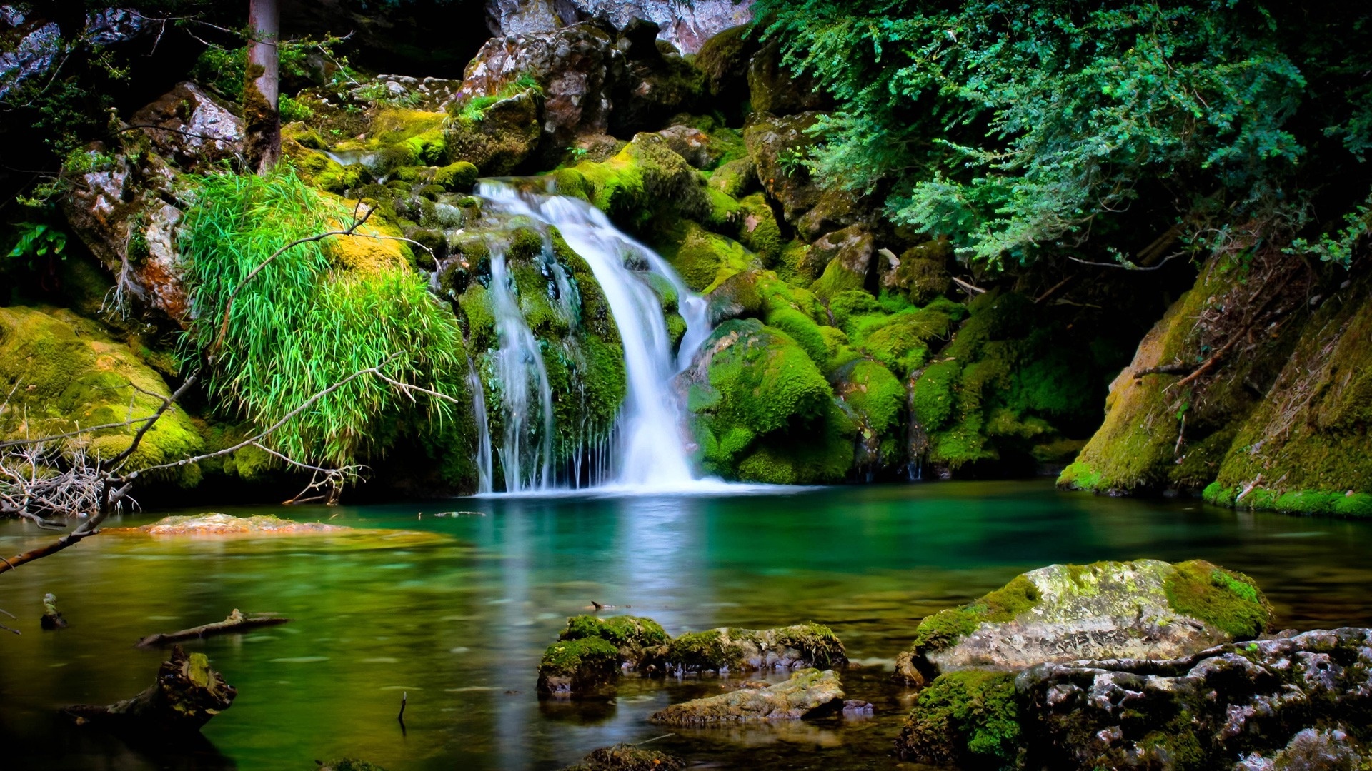 Descarga gratuita de fondo de pantalla para móvil de Cascada, Tierra/naturaleza.