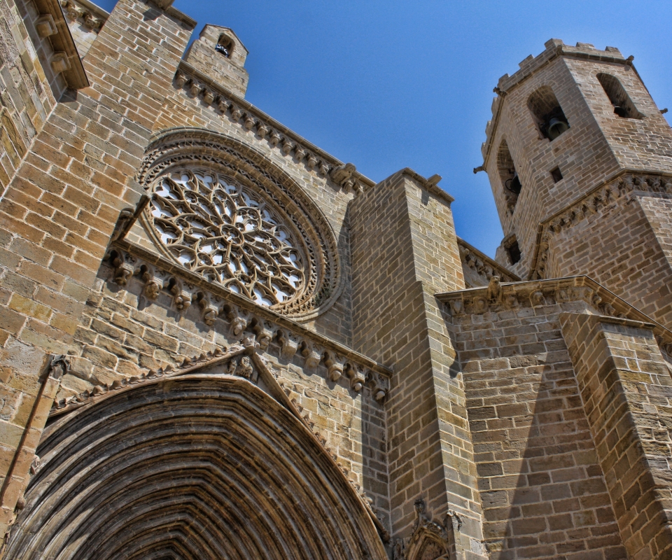 Download mobile wallpaper Church, Spain, Churches, Religious, Valderrobres, Momument for free.