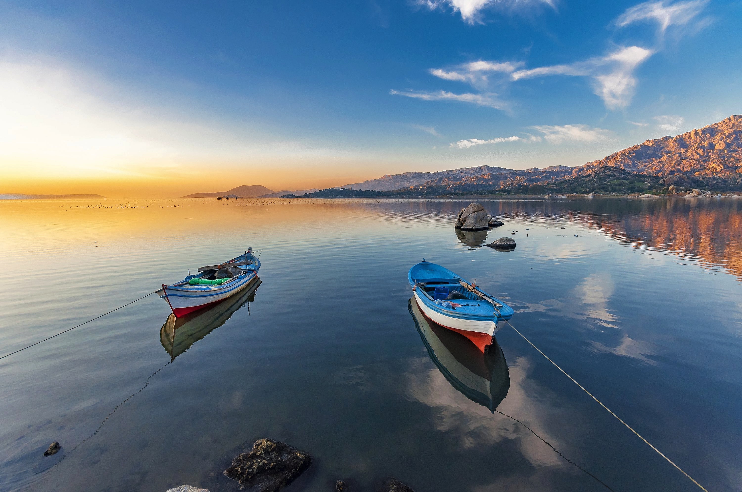 Download mobile wallpaper Sunset, Sky, Lake, Boat, Vehicles for free.