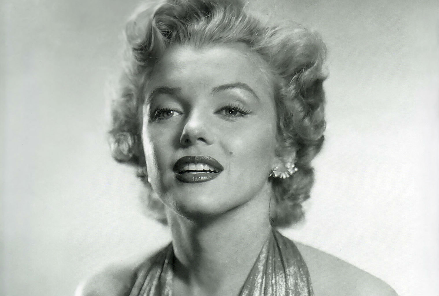Free download wallpaper Marilyn Monroe, Celebrity on your PC desktop