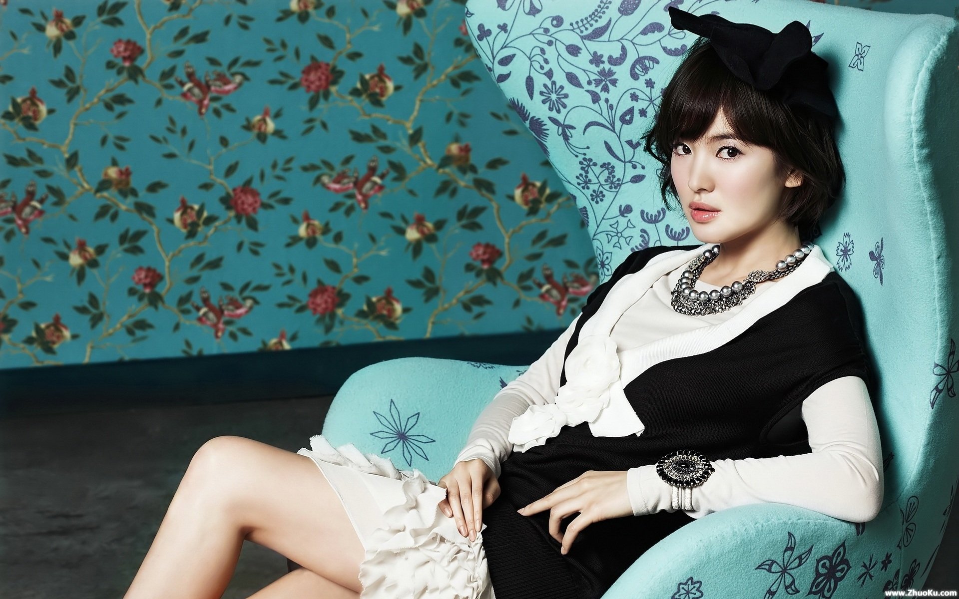 Download mobile wallpaper Celebrity, Actress, Korean, Song Hye Kyo for free.