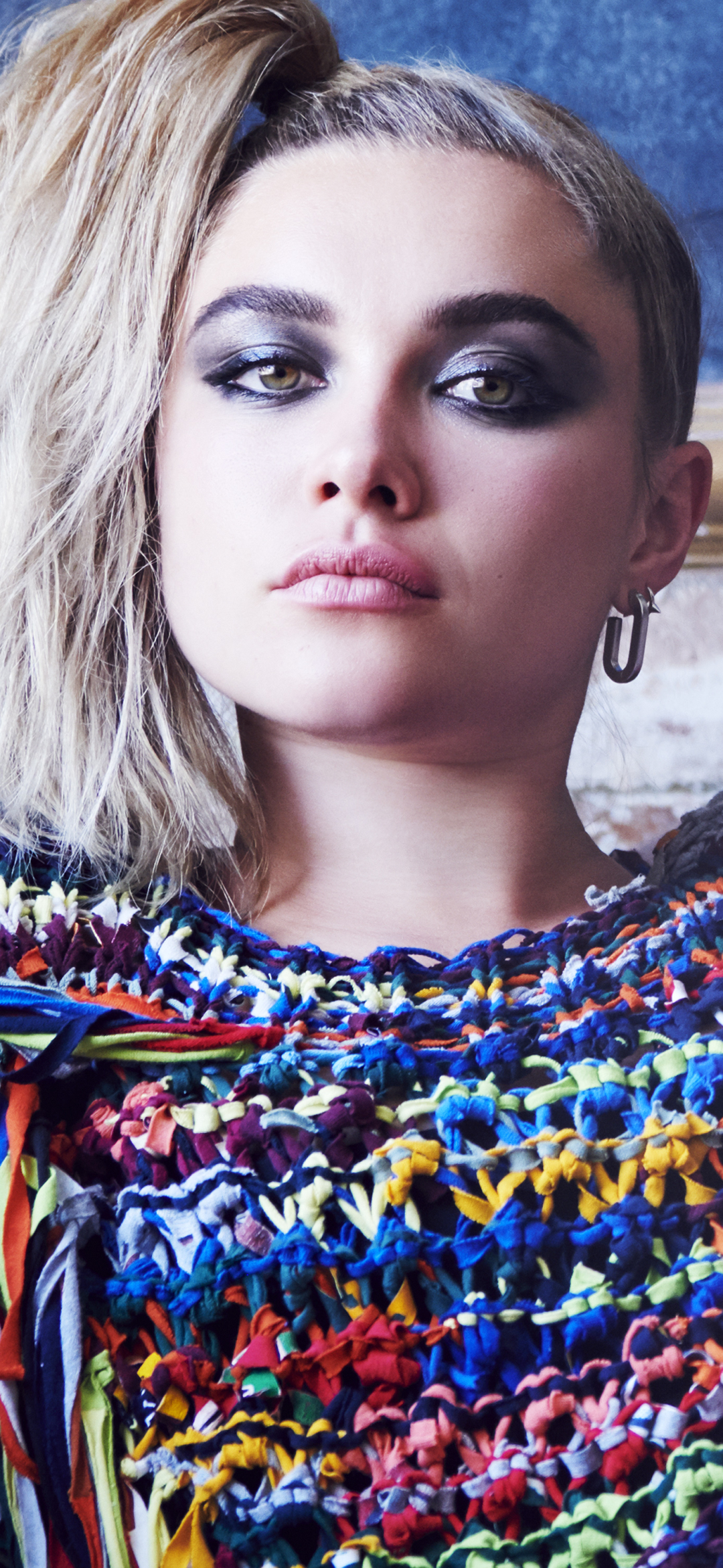 Download mobile wallpaper Blonde, English, Celebrity, Actress, Ponytail, Florence Pugh for free.