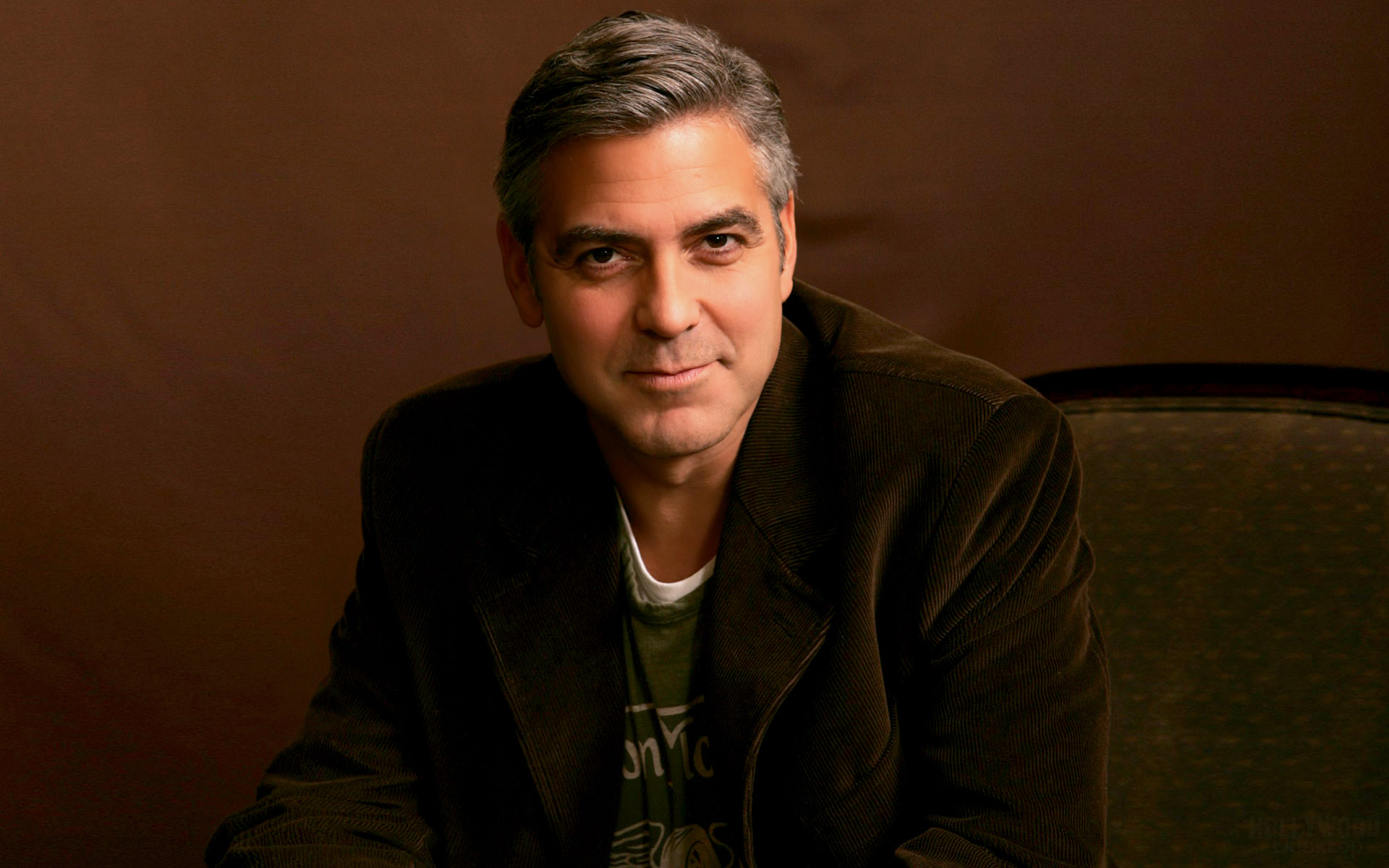 Melhores papéis de parede de George Clooney para tela do telefone