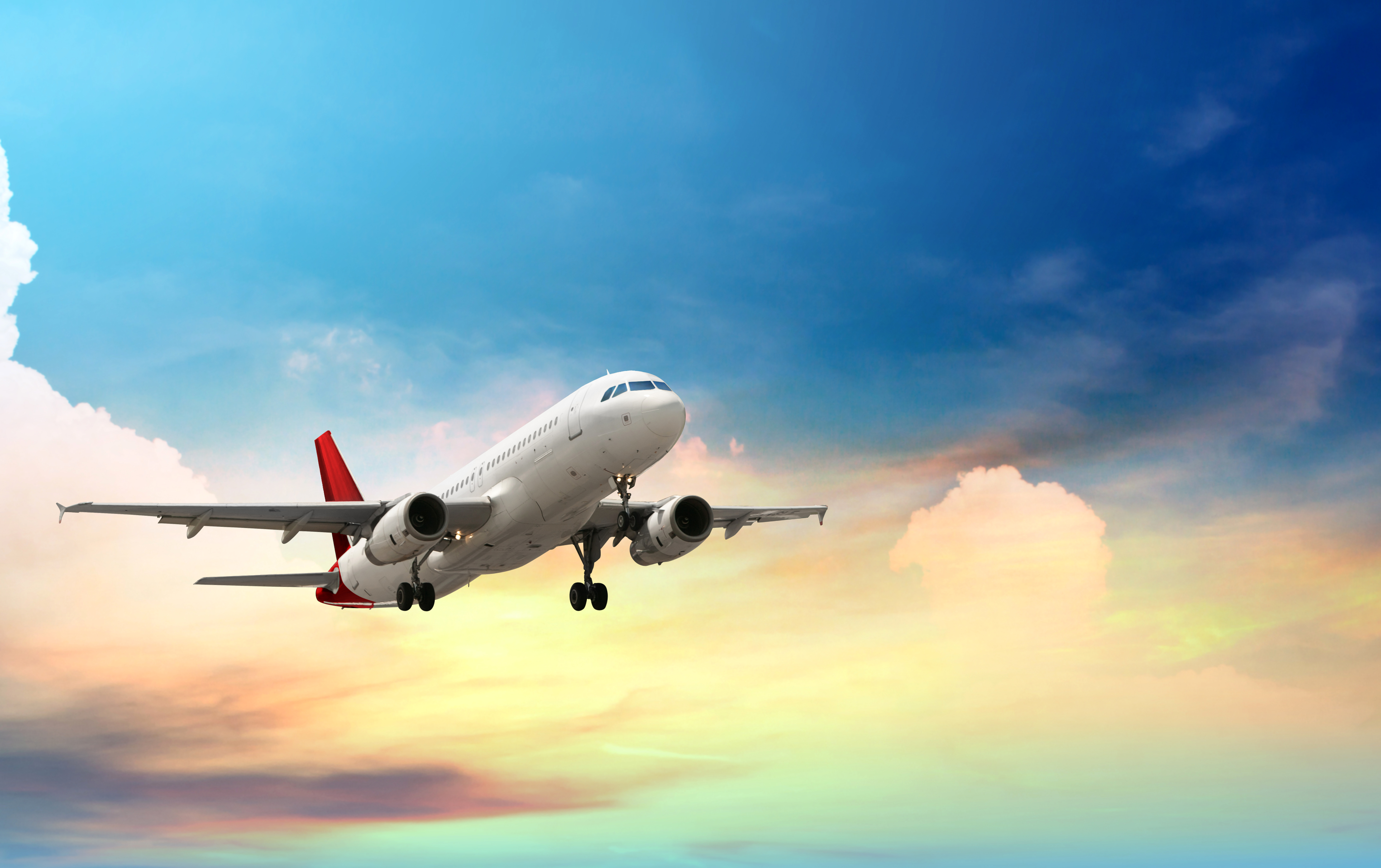 Скачать обои бесплатно Небо, Облака, Самолет, Транспортные Средства, Пассажирский Самолет картинка на рабочий стол ПК