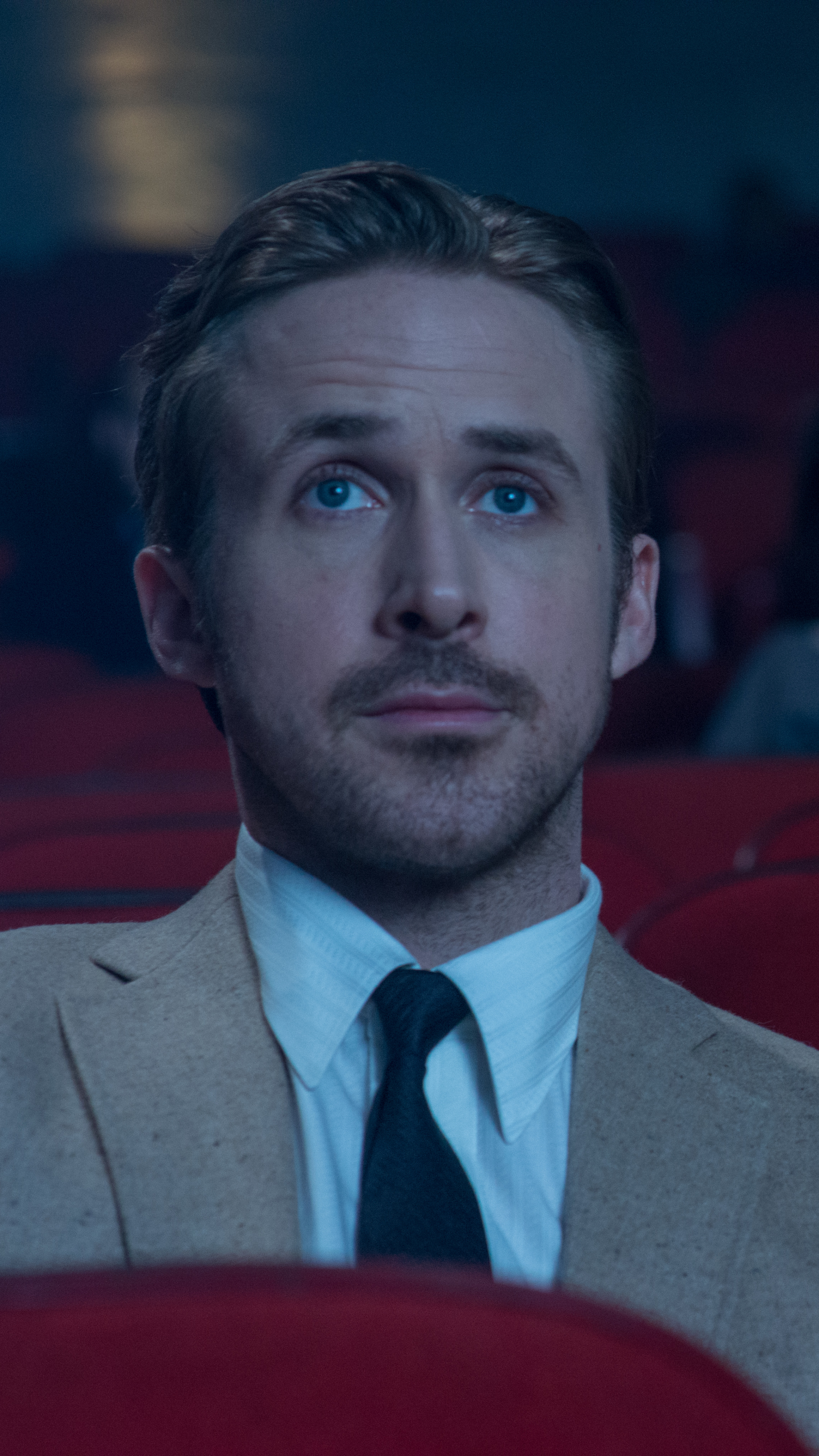 Descarga gratuita de fondo de pantalla para móvil de Ryan Gosling, Películas, La Ciudad De Las Estrellas (La La Land).