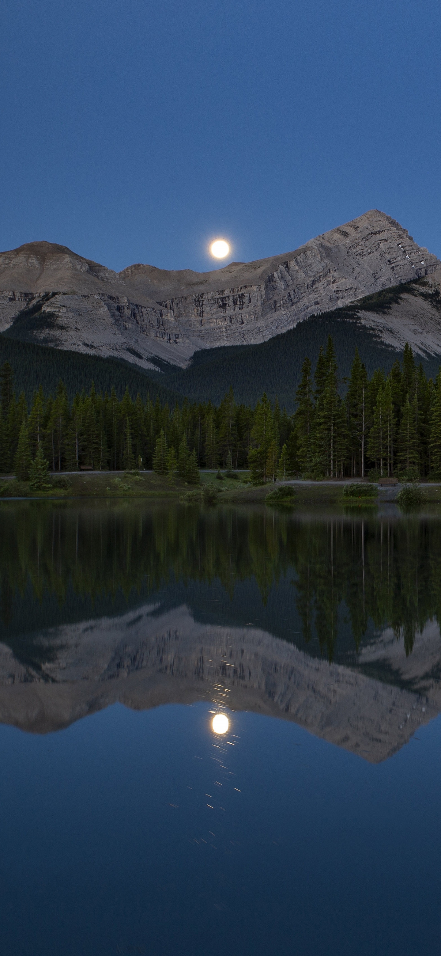 Download mobile wallpaper Night, Mountain, Reflection, Canada, Earth, Alberta for free.