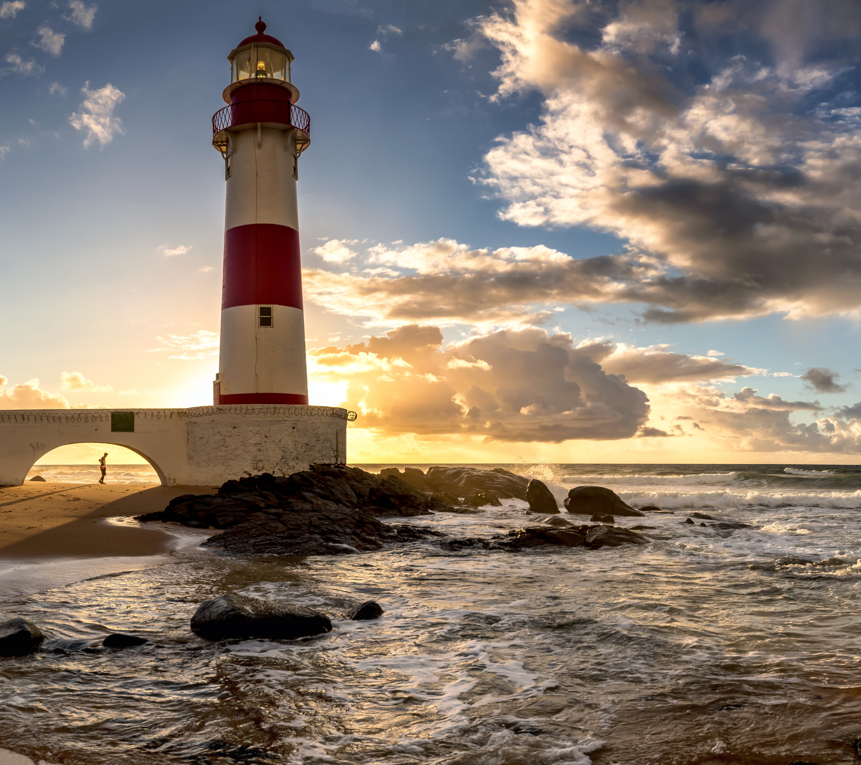 Laden Sie das Gebäude, Horizont, Ozean, Leuchtturm, Wolke, Himmel, Menschengemacht-Bild kostenlos auf Ihren PC-Desktop herunter