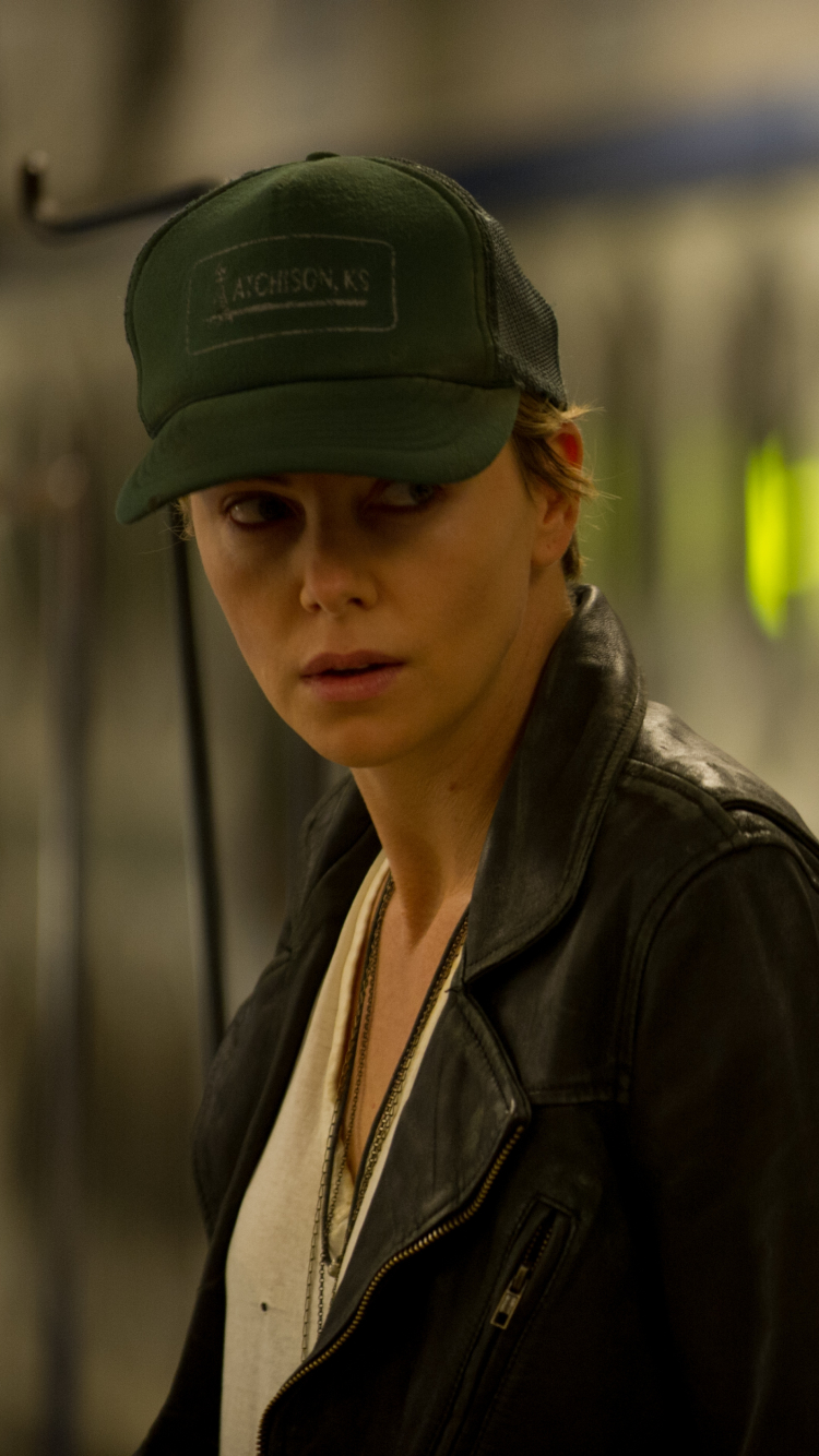 Download mobile wallpaper Charlize Theron, Movie, Dark Places for free.