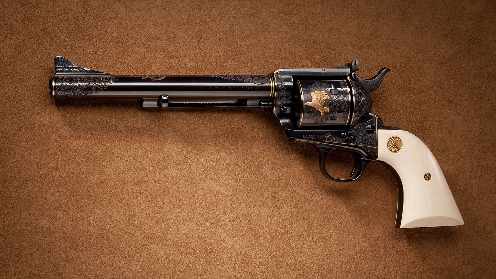 Скачать обои Револьвер Colt New Frontier на телефон бесплатно