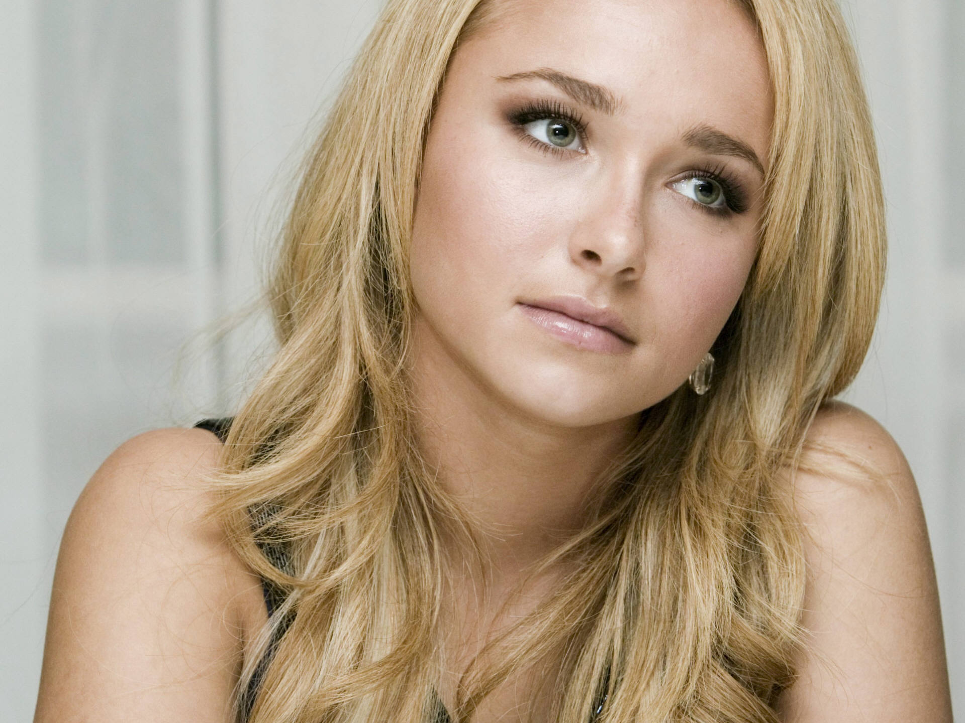 Free download wallpaper Hayden Panettiere, Celebrity on your PC desktop