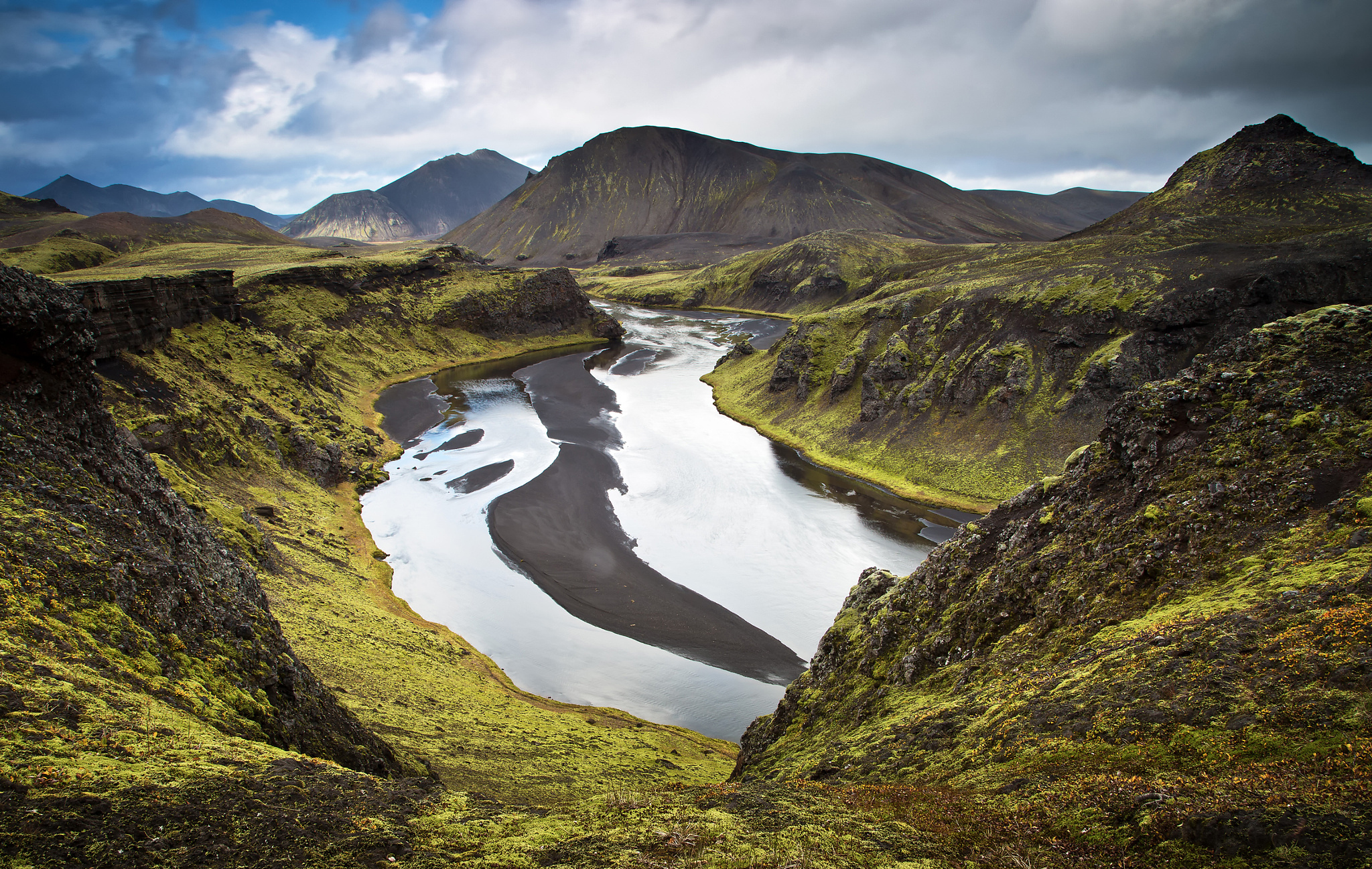 Скачать обои бесплатно Пейзаж, Природа, Река, Гора, Исландия, Земля/природа картинка на рабочий стол ПК