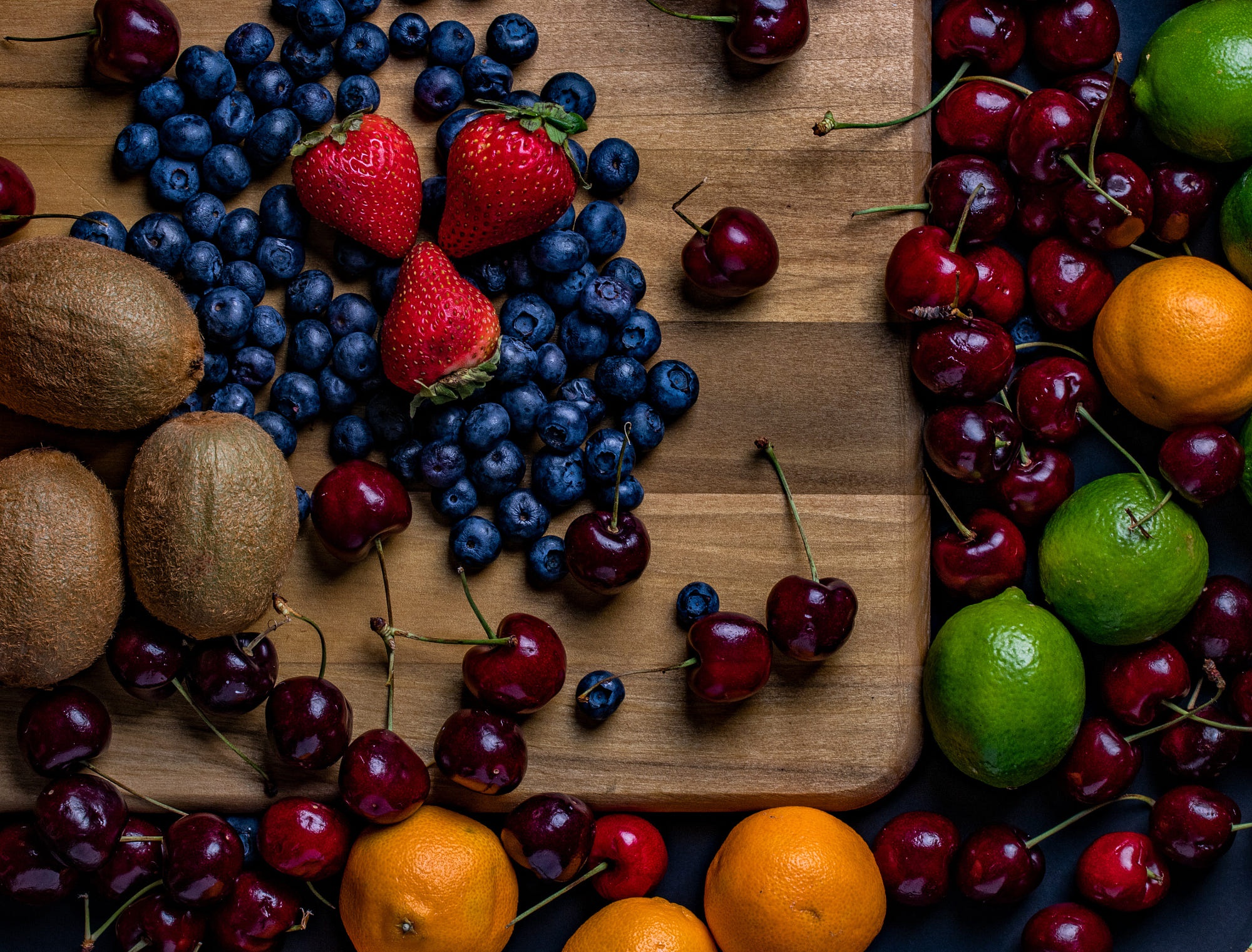 Descarga gratis la imagen Frutas, Cereza, Arándano, Baya, Fruta, Alimento en el escritorio de tu PC