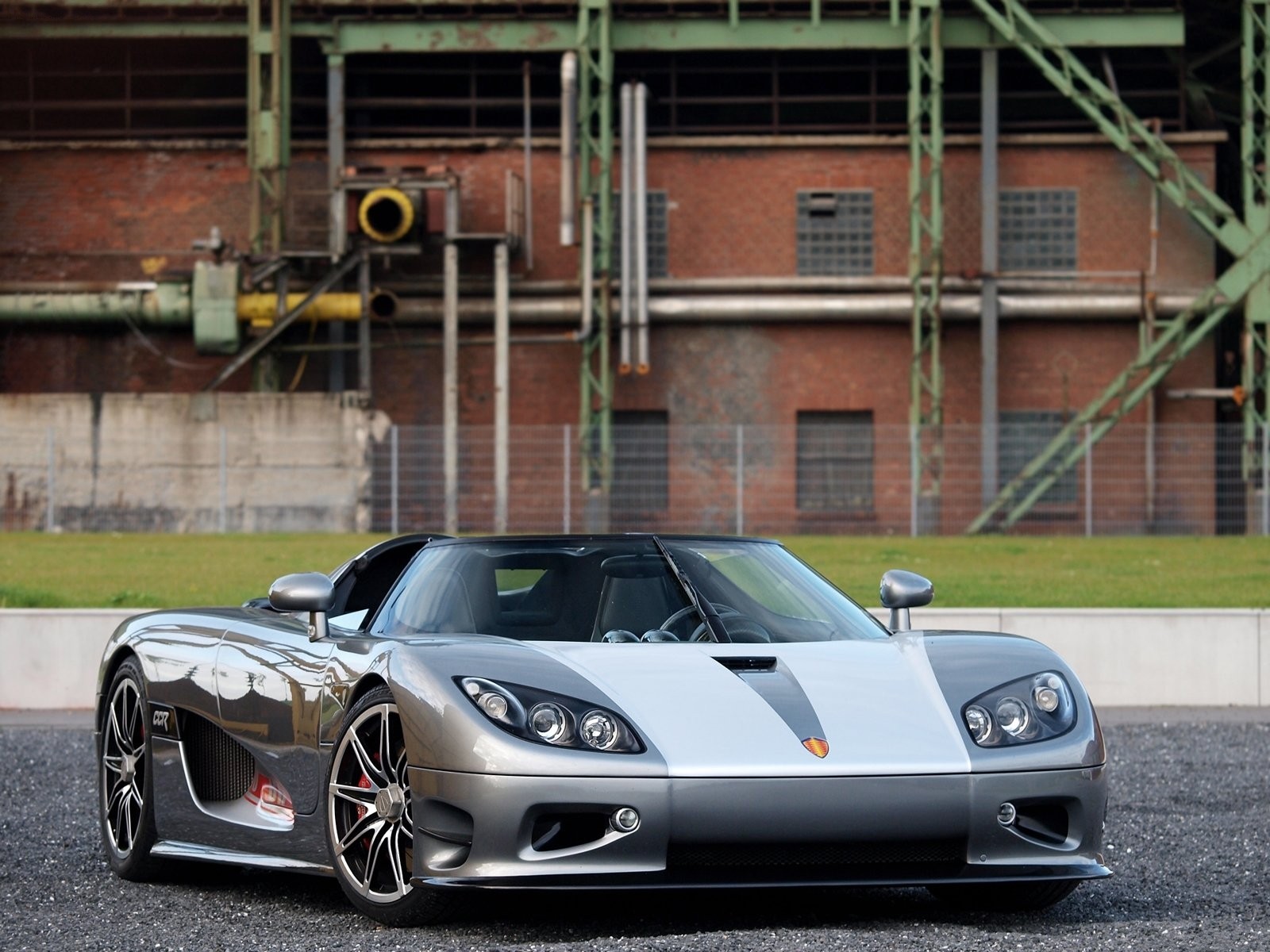 Free download wallpaper Koenigsegg, Vehicles on your PC desktop