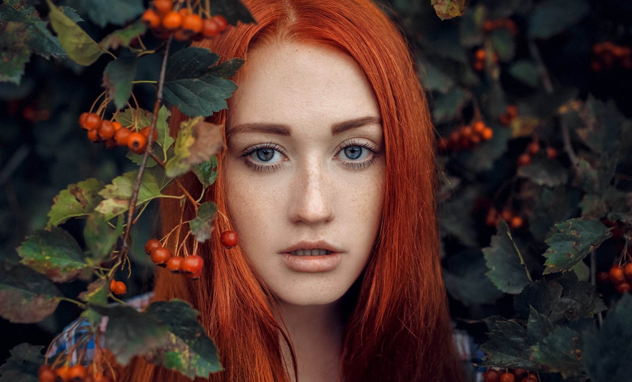 Download mobile wallpaper Berry, Redhead, Face, Model, Women, Blue Eyes, Freckles for free.