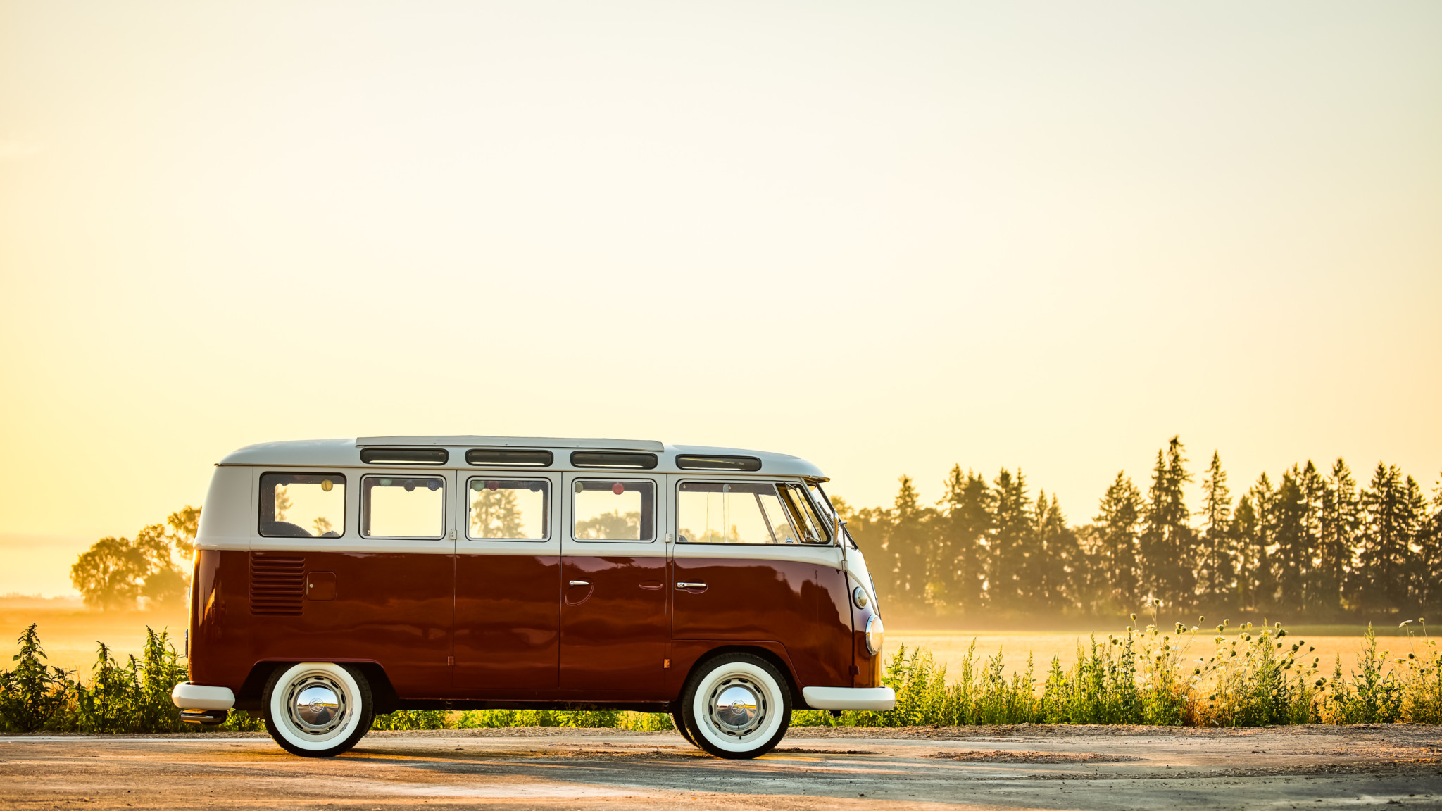 Download mobile wallpaper Volkswagen, Old Car, Vehicles, Volkswagen Type 2 Bus for free.