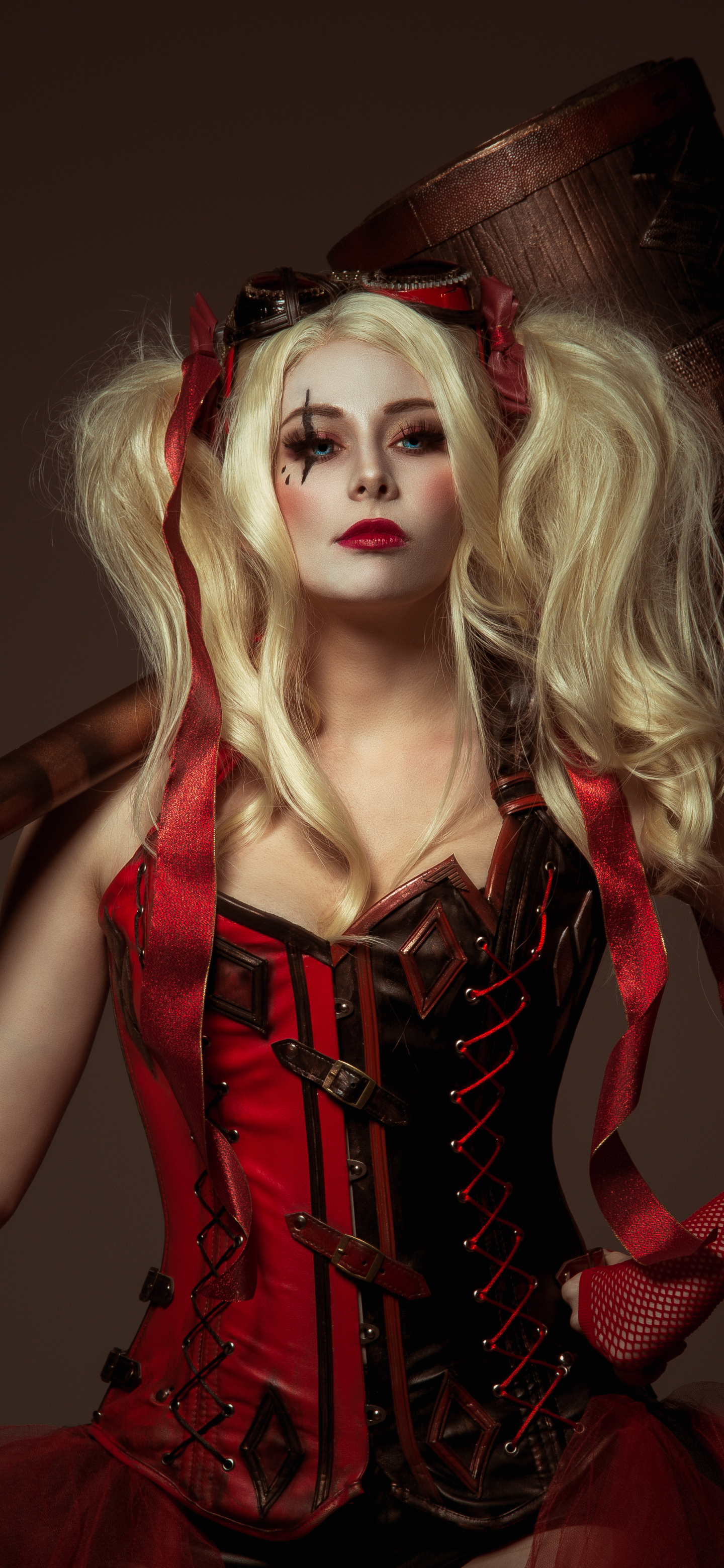 Download mobile wallpaper Blonde, Women, Harley Quinn, Dc Comics, Twintails, Cosplay for free.