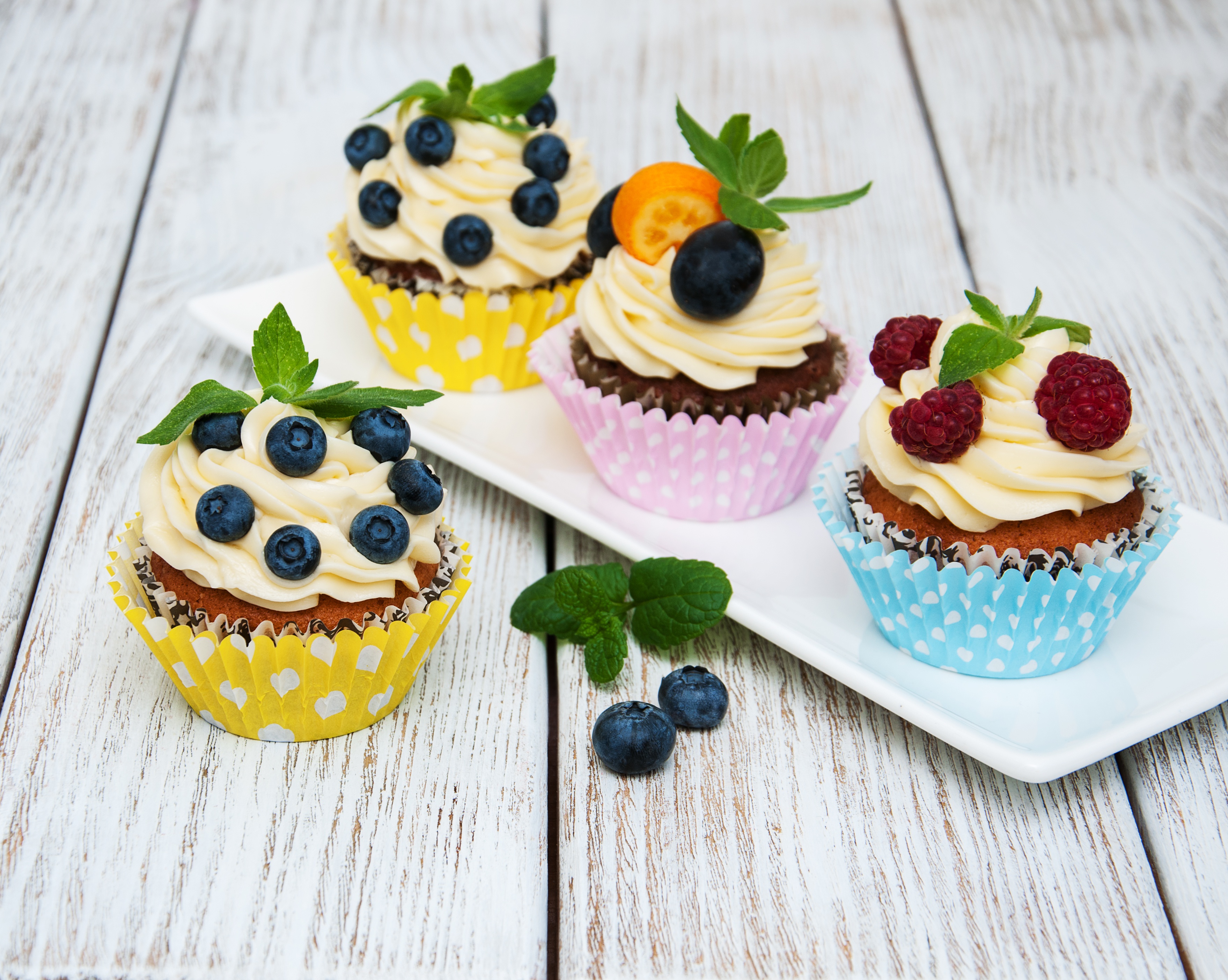 Download mobile wallpaper Food, Blueberry, Cream, Berry, Sweets, Cupcake for free.