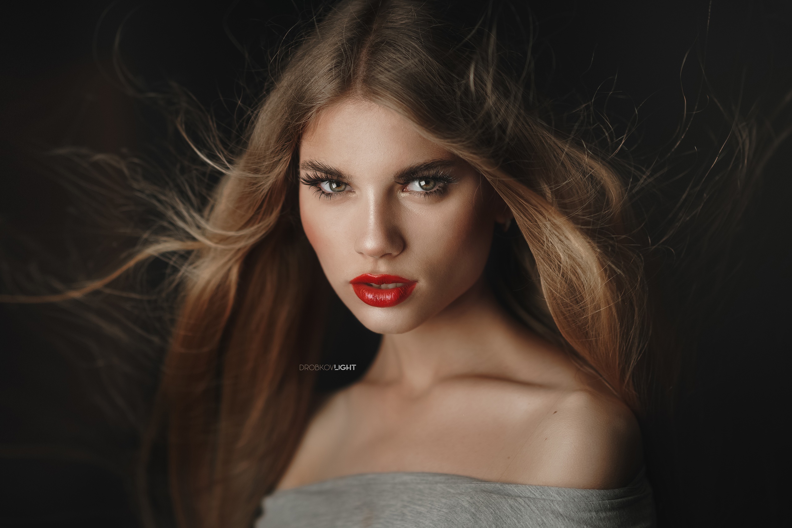 Free download wallpaper Portrait, Hair, Face, Model, Women, Makeup, Yulia Andronova on your PC desktop