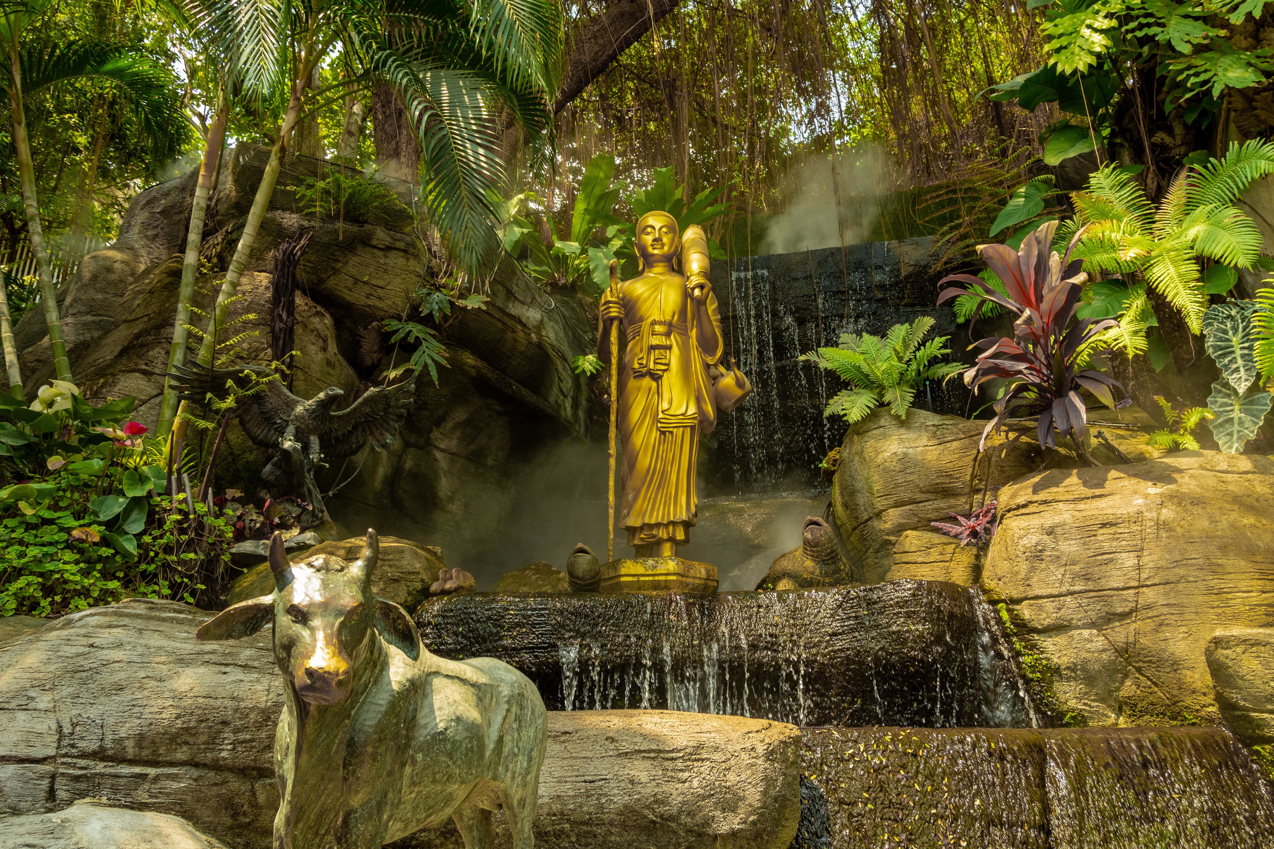 Handy-Wallpaper Buddha, Statue, Garten, Menschengemacht kostenlos herunterladen.