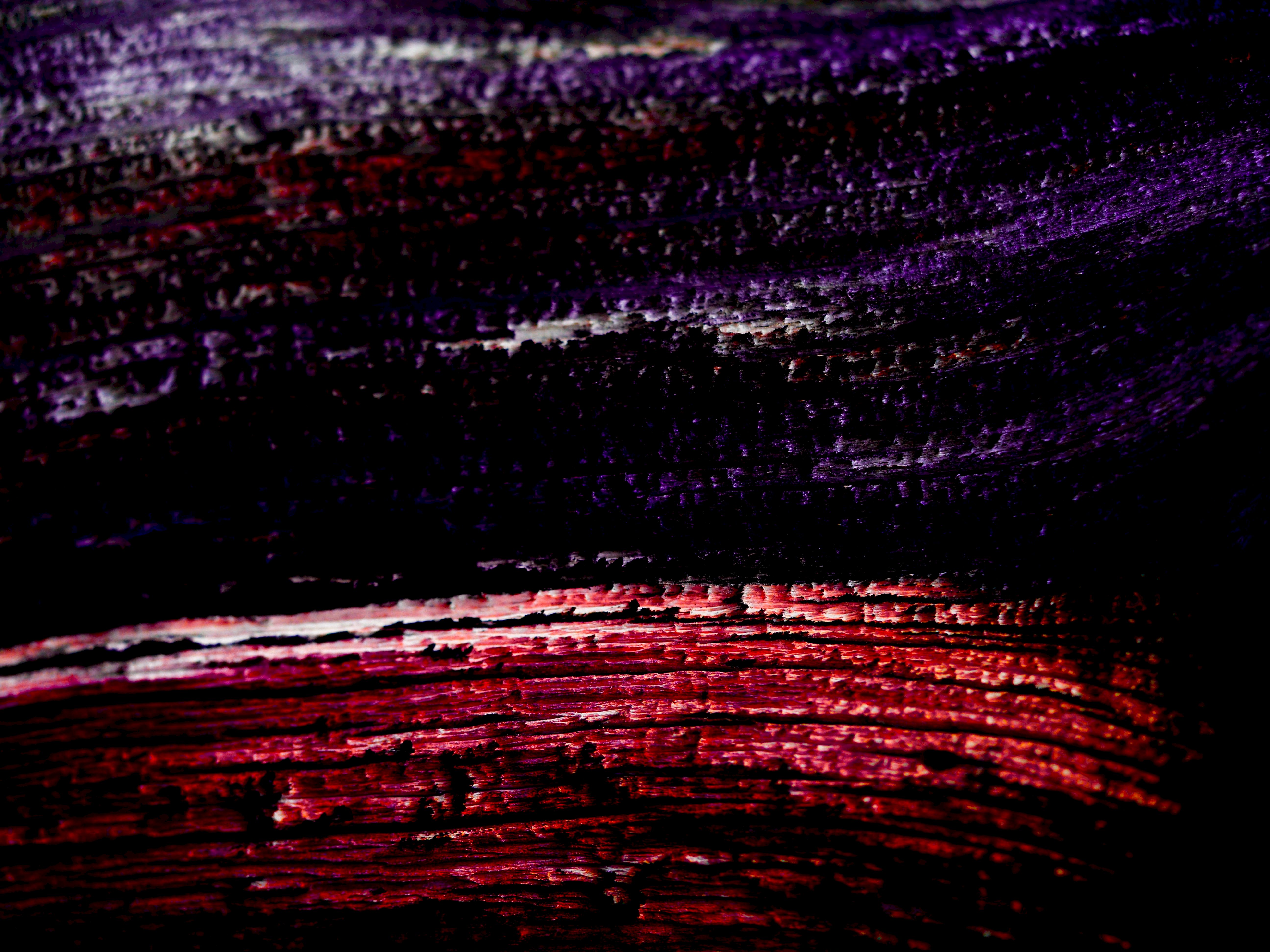 124711 завантажити шпалери фіолетовий, червоний, темний, текстури, лінії, допомога, нерівності, порушень, рельєфний - заставки і картинки безкоштовно