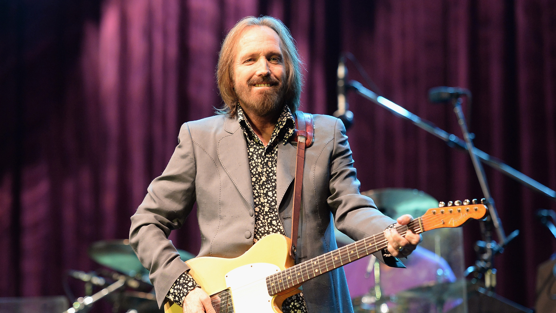 Download mobile wallpaper Music, Musicians, Rock & Roll, Classic Rock, Tom Petty for free.