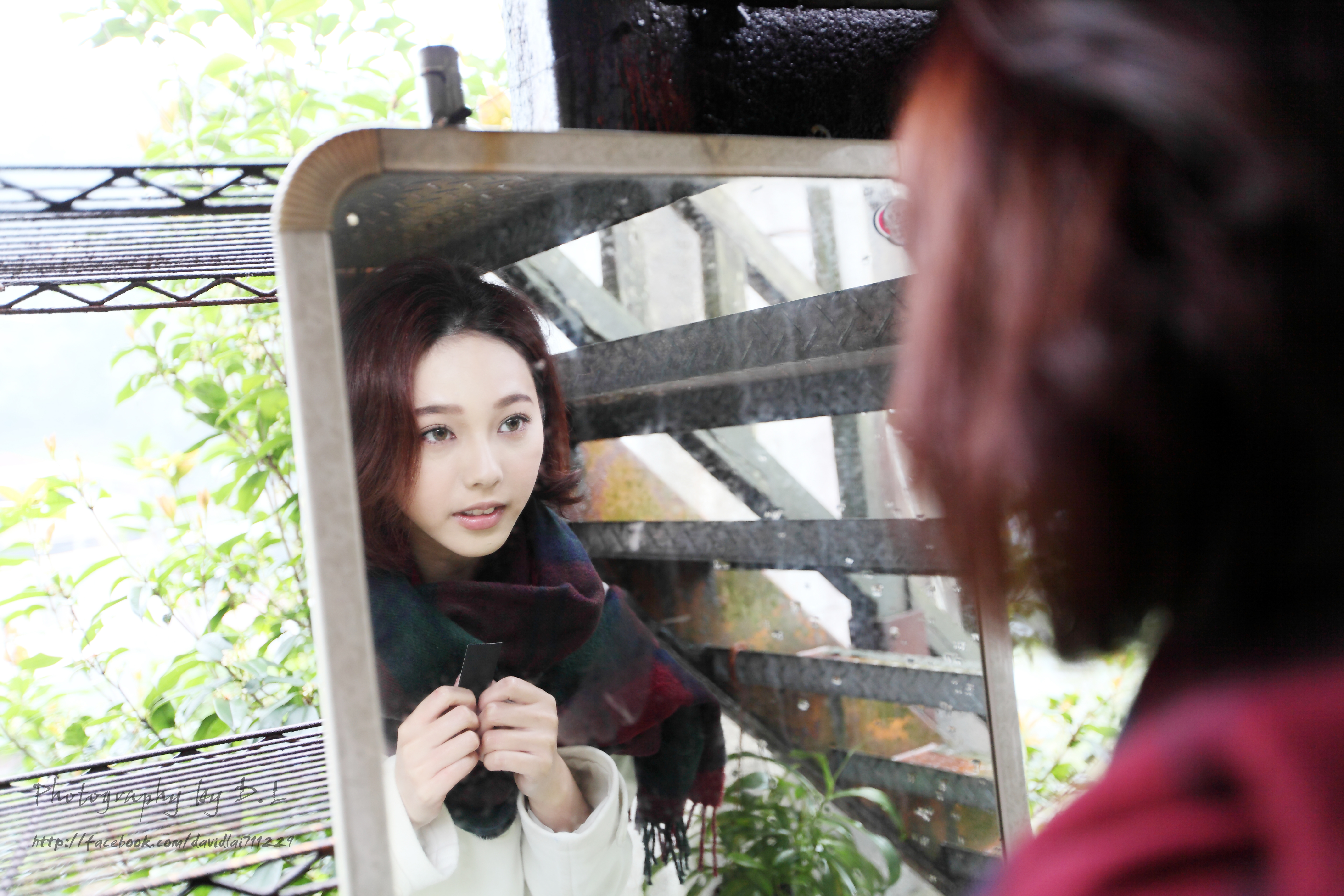 Download mobile wallpaper Reflection, Mirror, Model, Women, Asian, Taiwanese, Lín Yǔ for free.