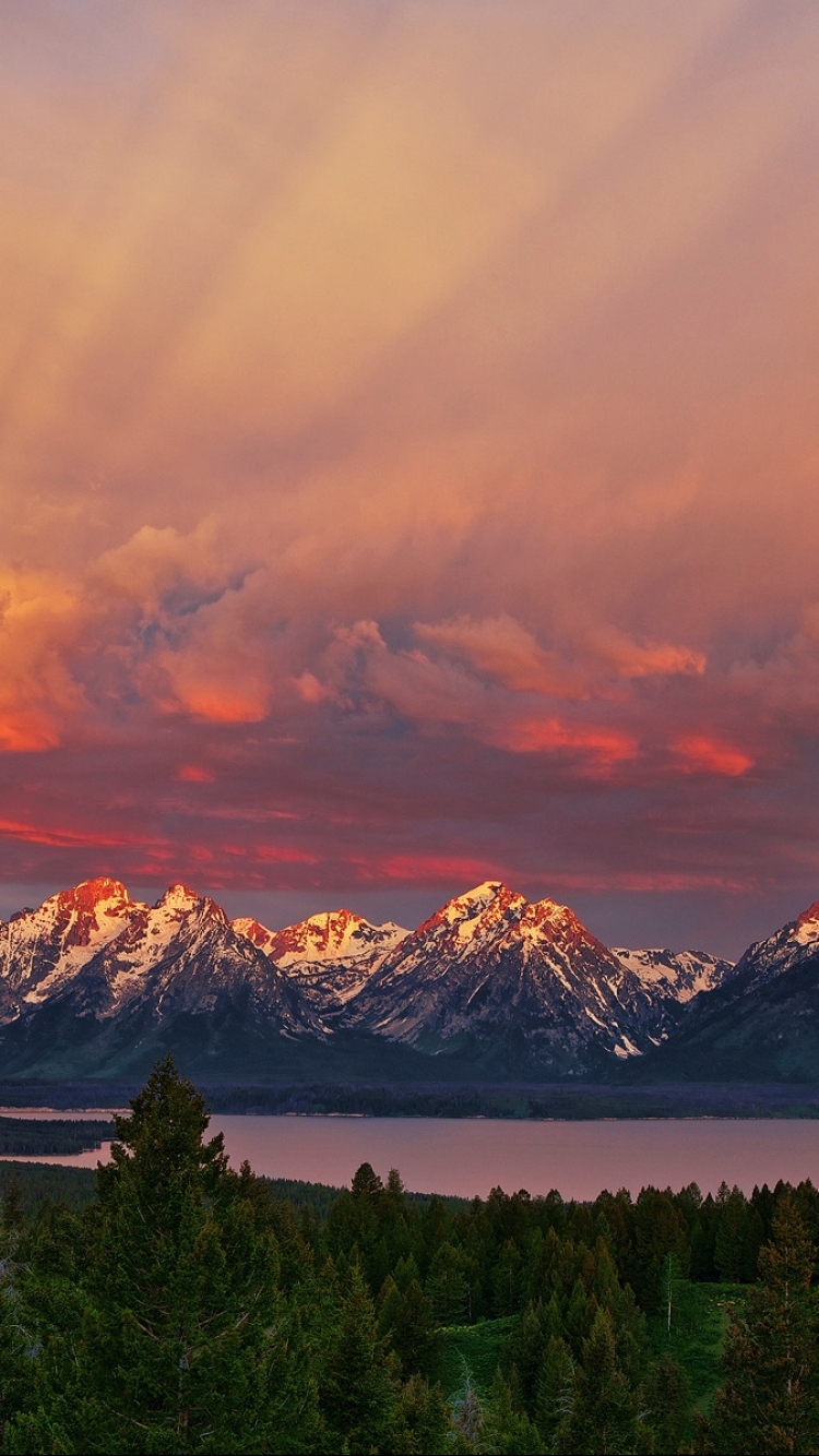 Téléchargez des papiers peints mobile Montagnes, Montagne, Lac, Nuage, Wyoming, Terre/nature, Parc National De Grand Teton, La Gamme Teton gratuitement.