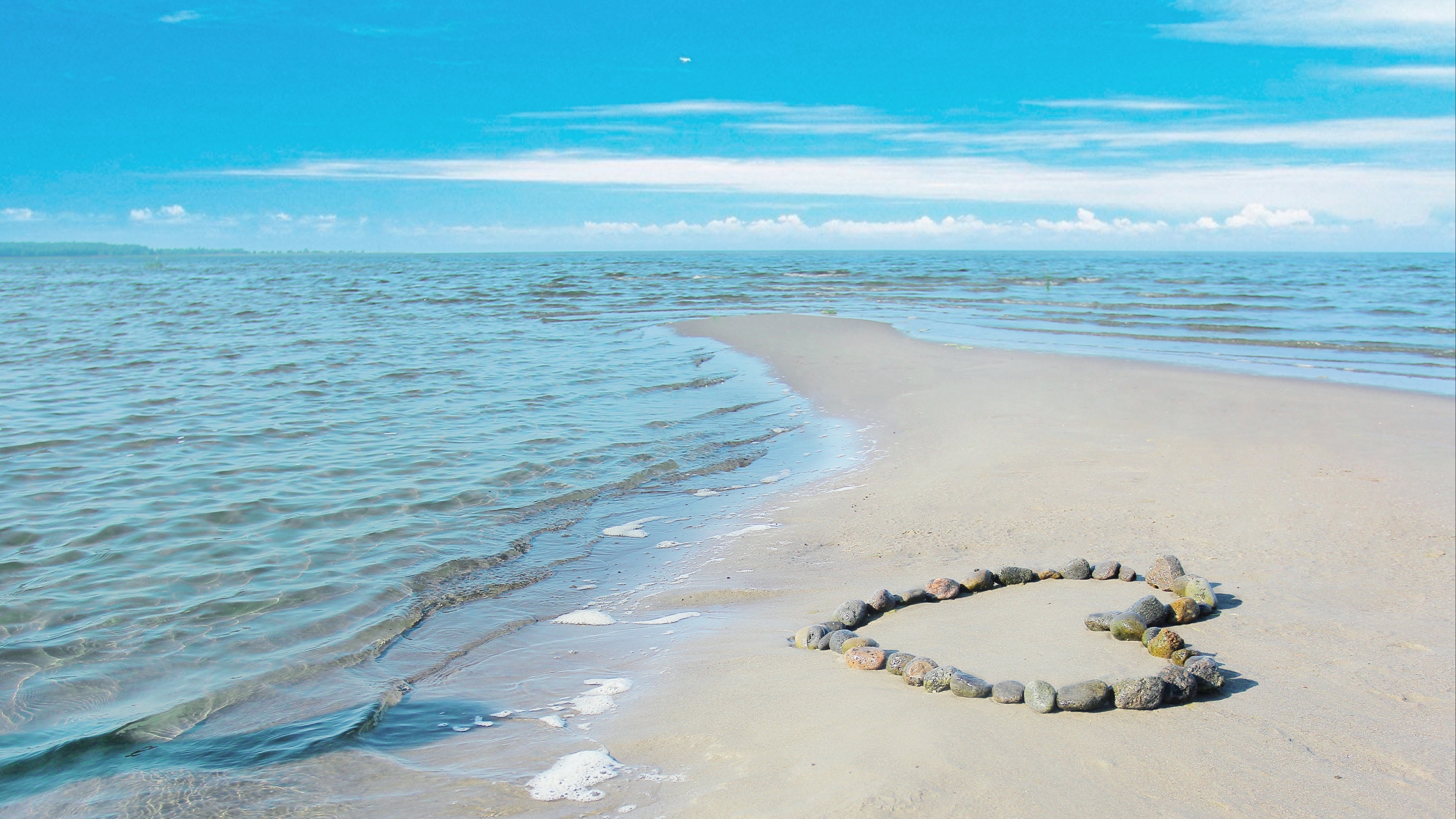Download mobile wallpaper Love, Ocean, Earth, Stone, Heart for free.