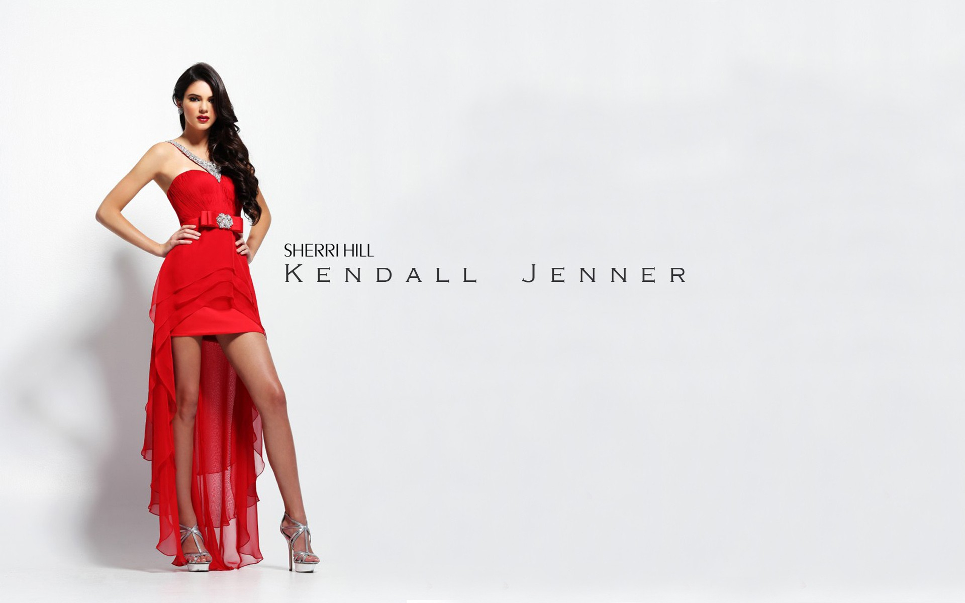 Téléchargez des papiers peints mobile Collier, Brune, Américain, Célébrités, Top Model, Robe Rouge, Kendall Jenner gratuitement.