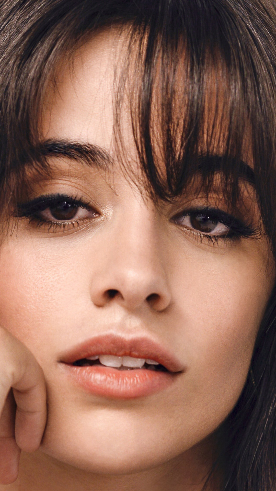 Download mobile wallpaper Music, Close Up, Singer, Face, Brunette, Brown Eyes, Latina, Camila Cabello for free.
