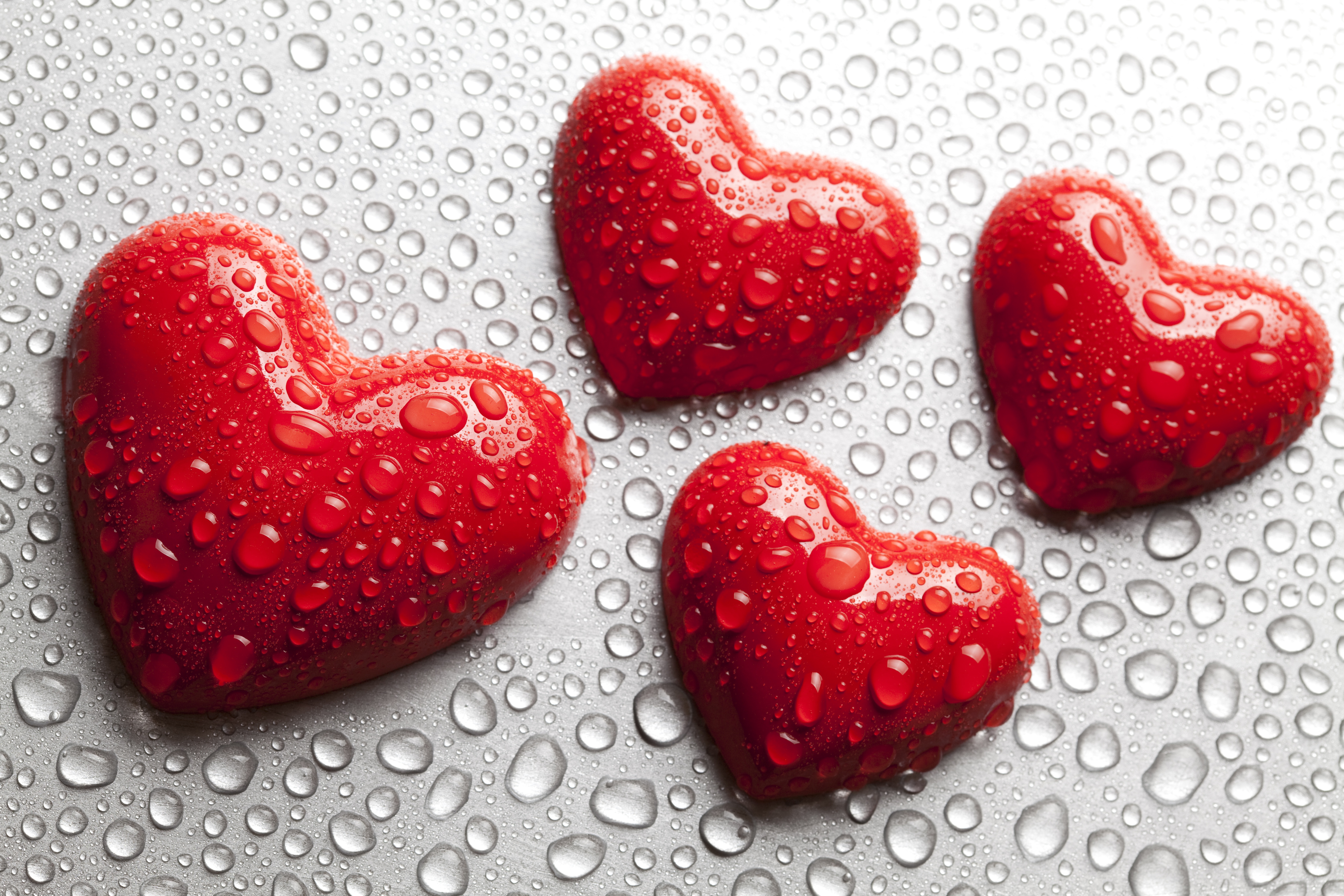 Download mobile wallpaper Love, Heart, Artistic, Water Drop for free.