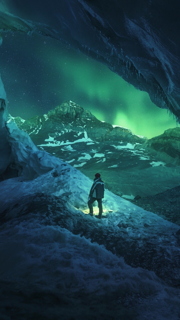 Download mobile wallpaper Winter, Night, Snow, Mountain, Earth, Aurora Borealis for free.