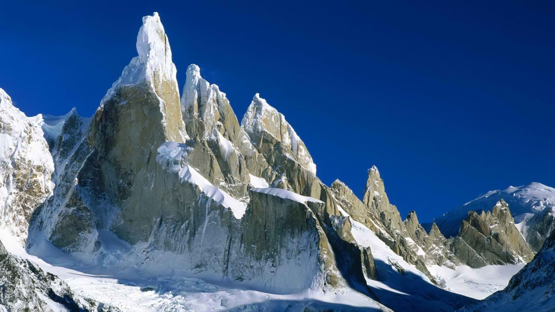 320572 скачать обои вершина горы, природа, земля/природа, гора, аргентина, утёс, национальный парк лос гласиарес, снег, восход солнца, горы - заставки и картинки бесплатно